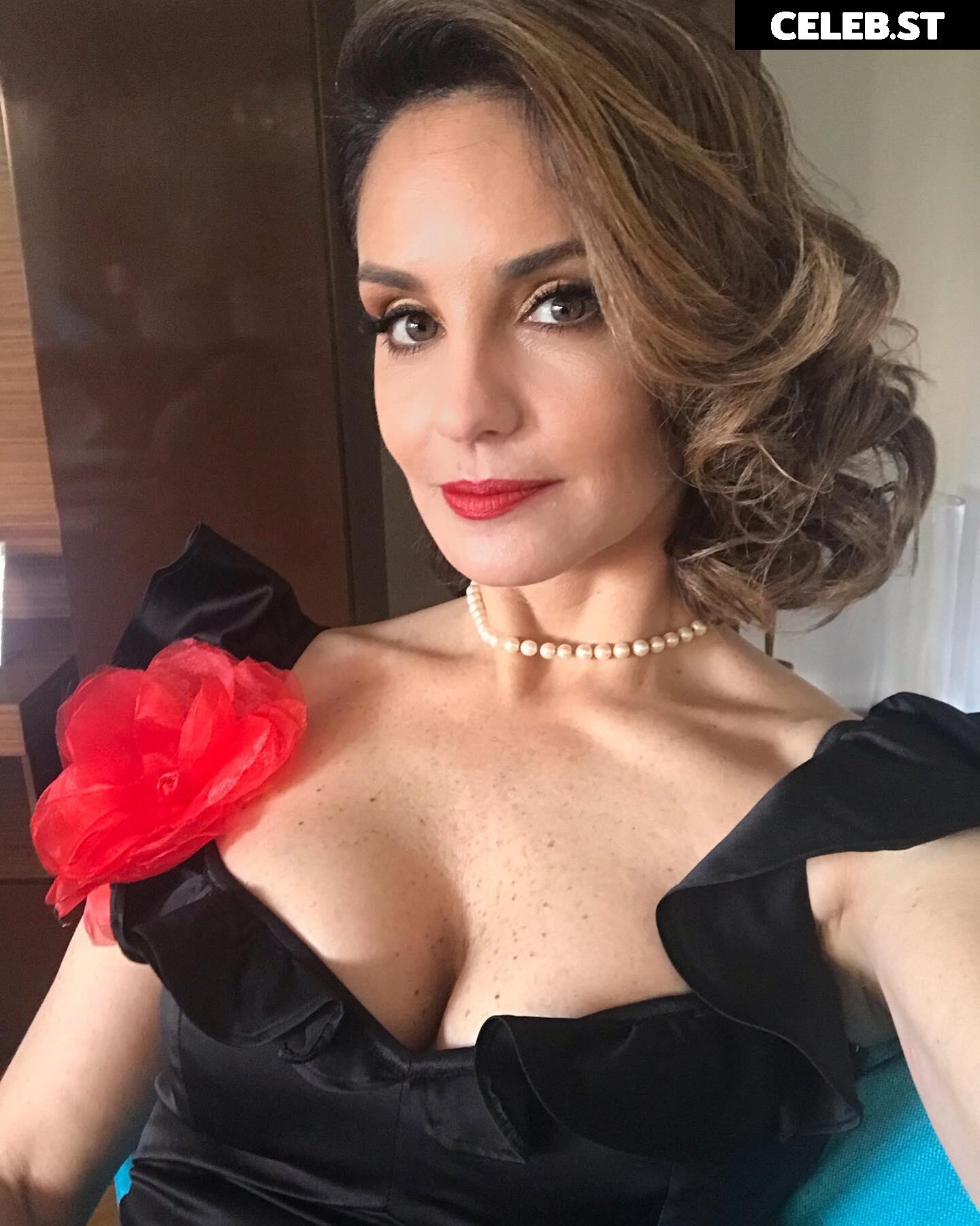 Marisa Minetti hotwife Image 11768455