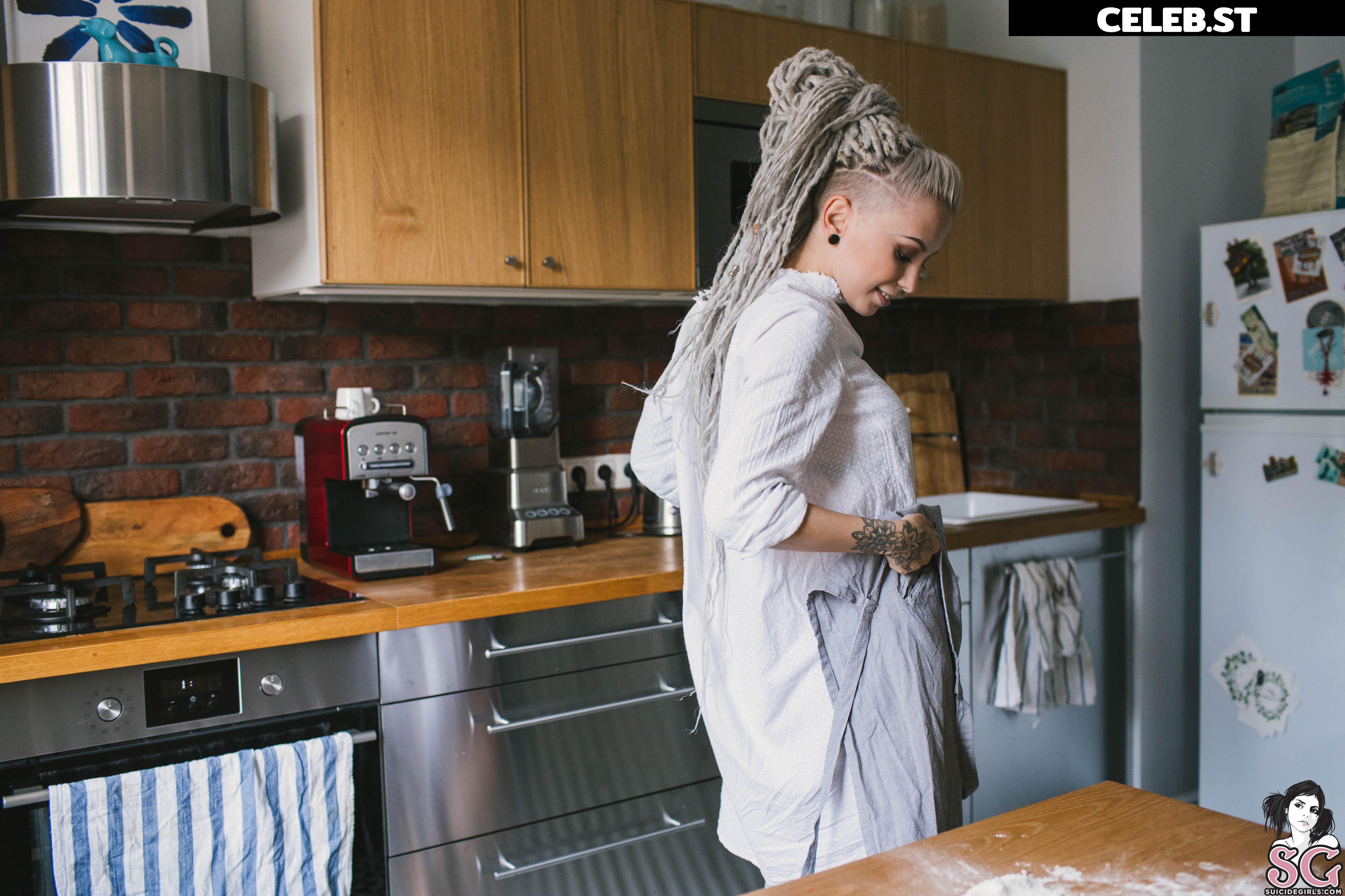 219983 Image 11777157