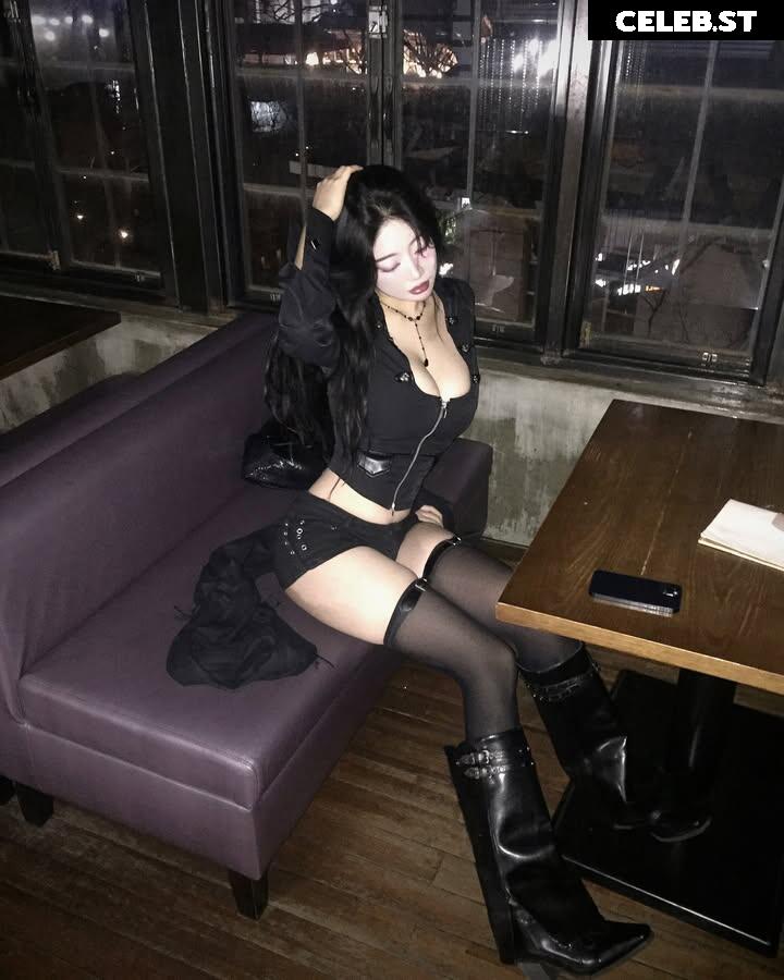 ovse_ / ooovse Image 11770953