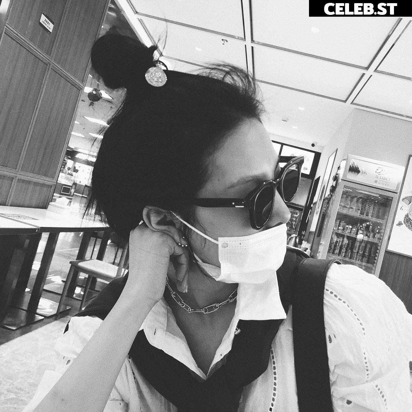 Zhang Ruonan  章若楠 Image 11770167