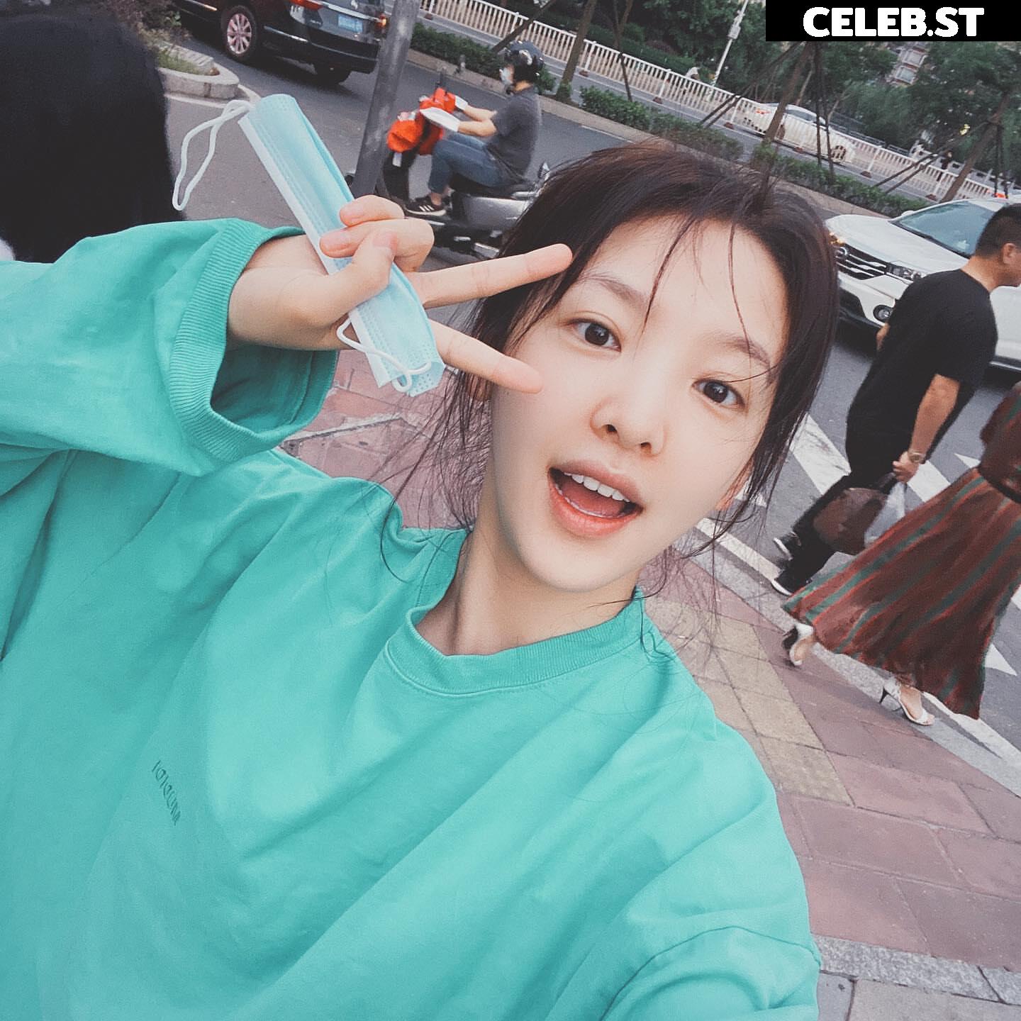 Zhang Ruonan  章若楠 Image 11770173