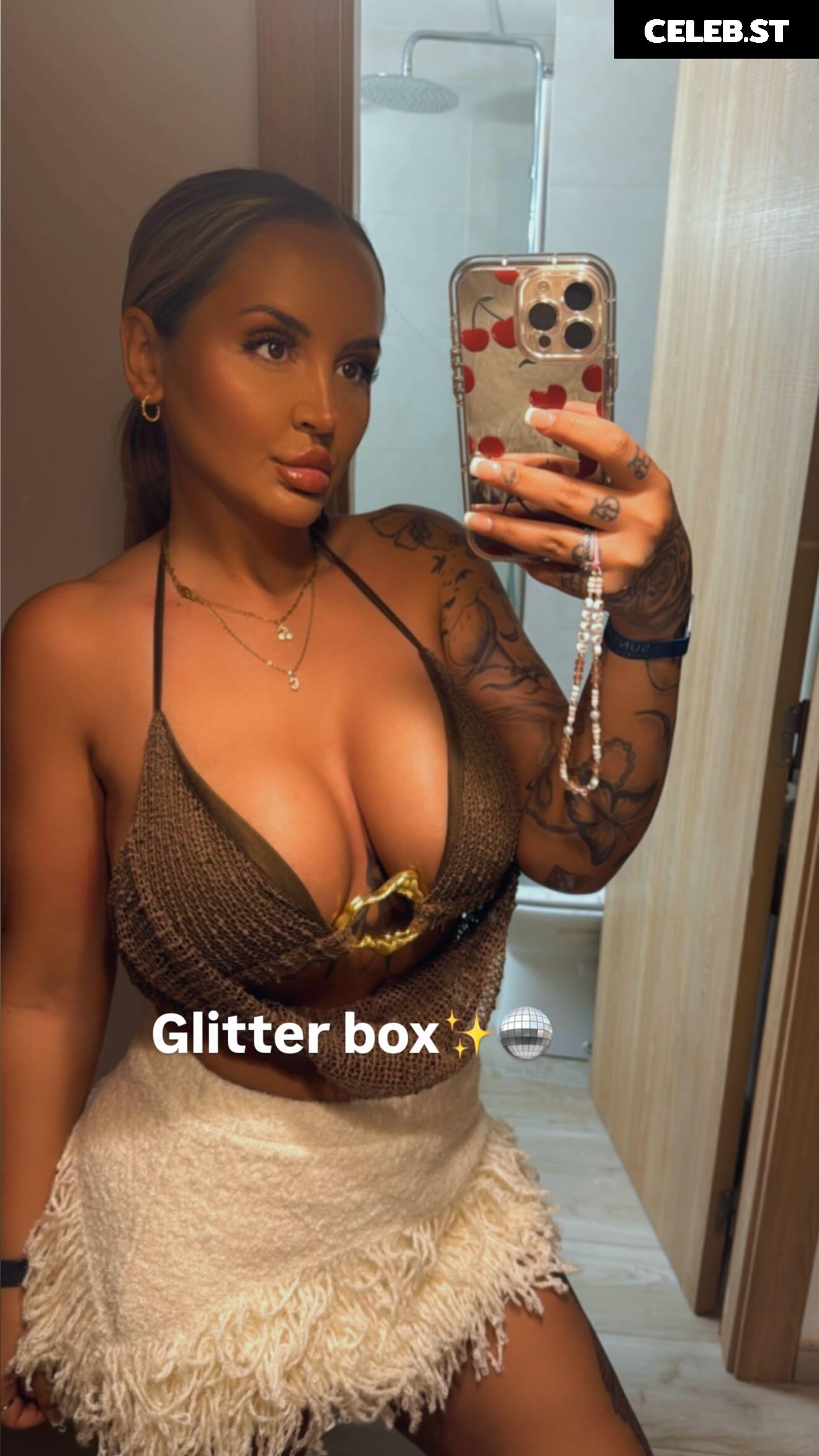 ChelseaNemo | Chelseaknowles | its_lea Image 11728674