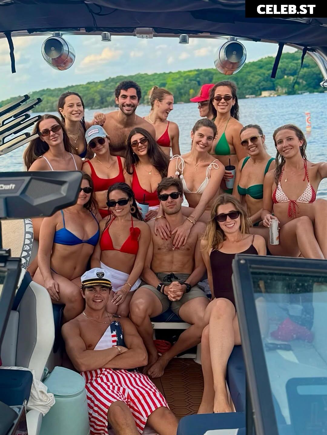 Emma Char (emmaa_char) Image 11725663