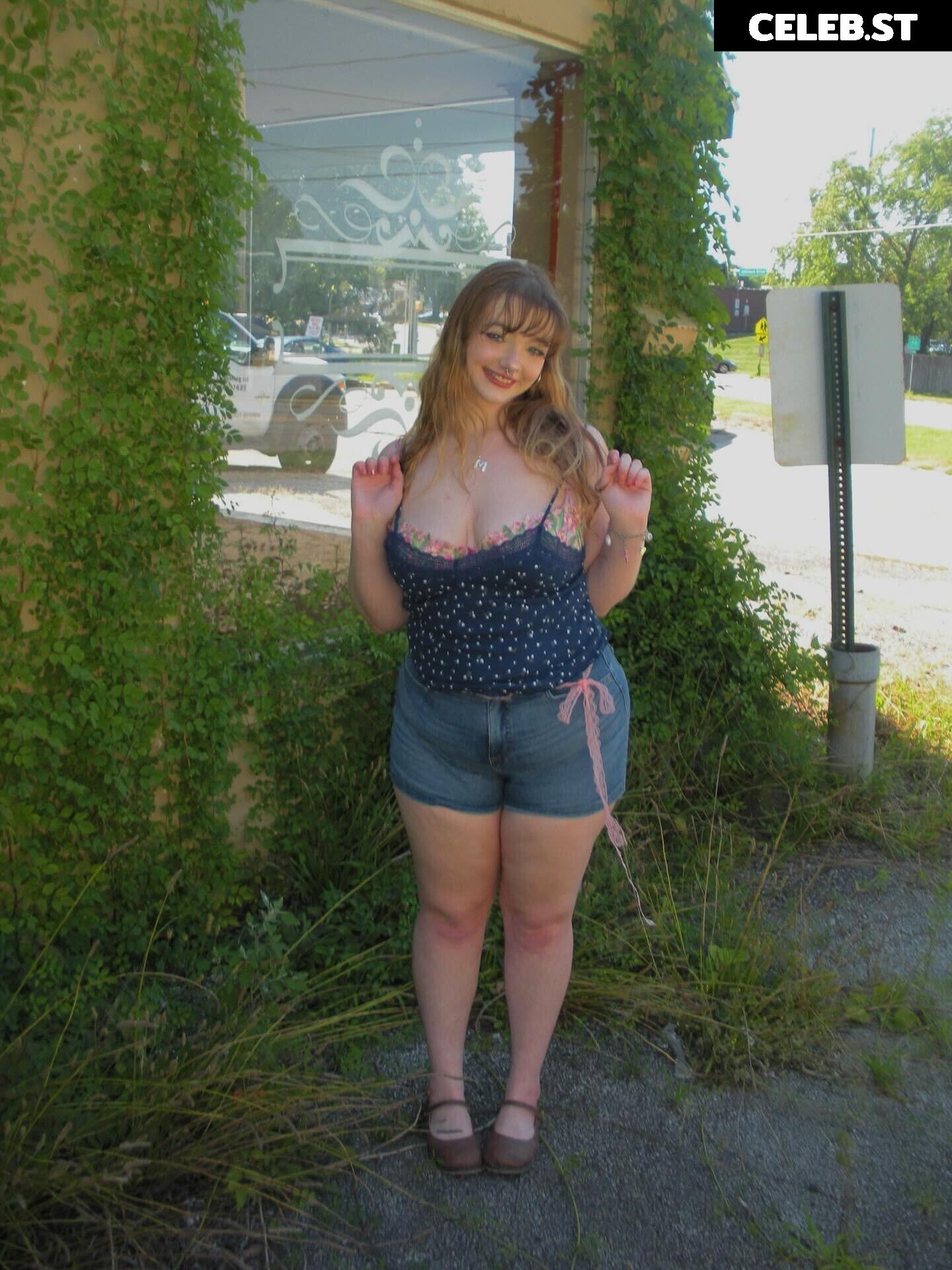 BunnyBiddies | MadsReynolds Image 11727384