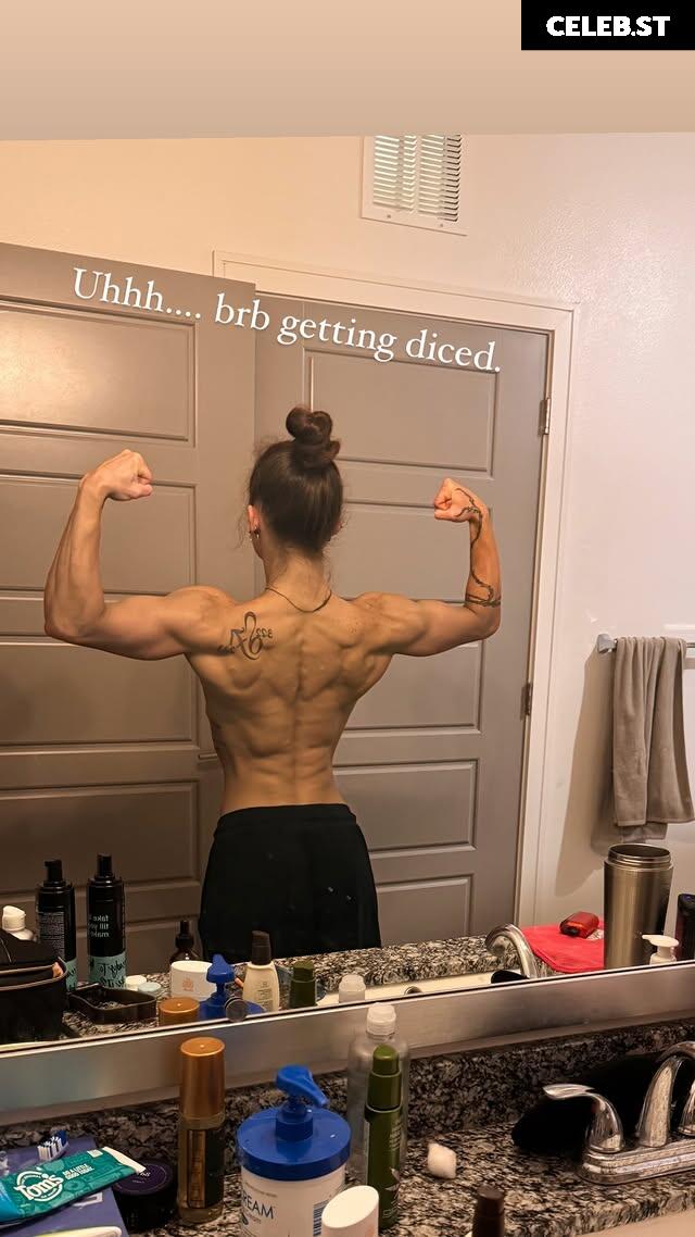 Jessica Schechter / jschecfit Image 11729347