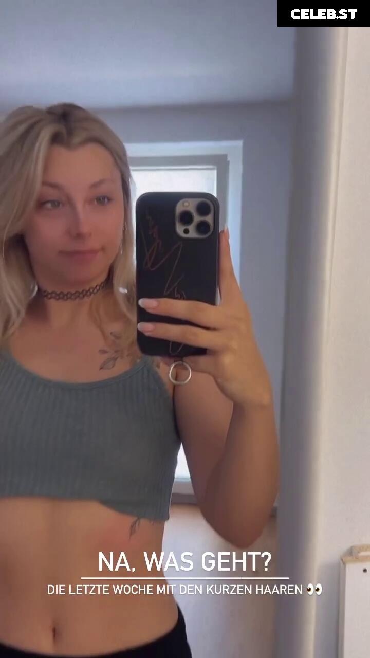 JenNyan Image 1164135