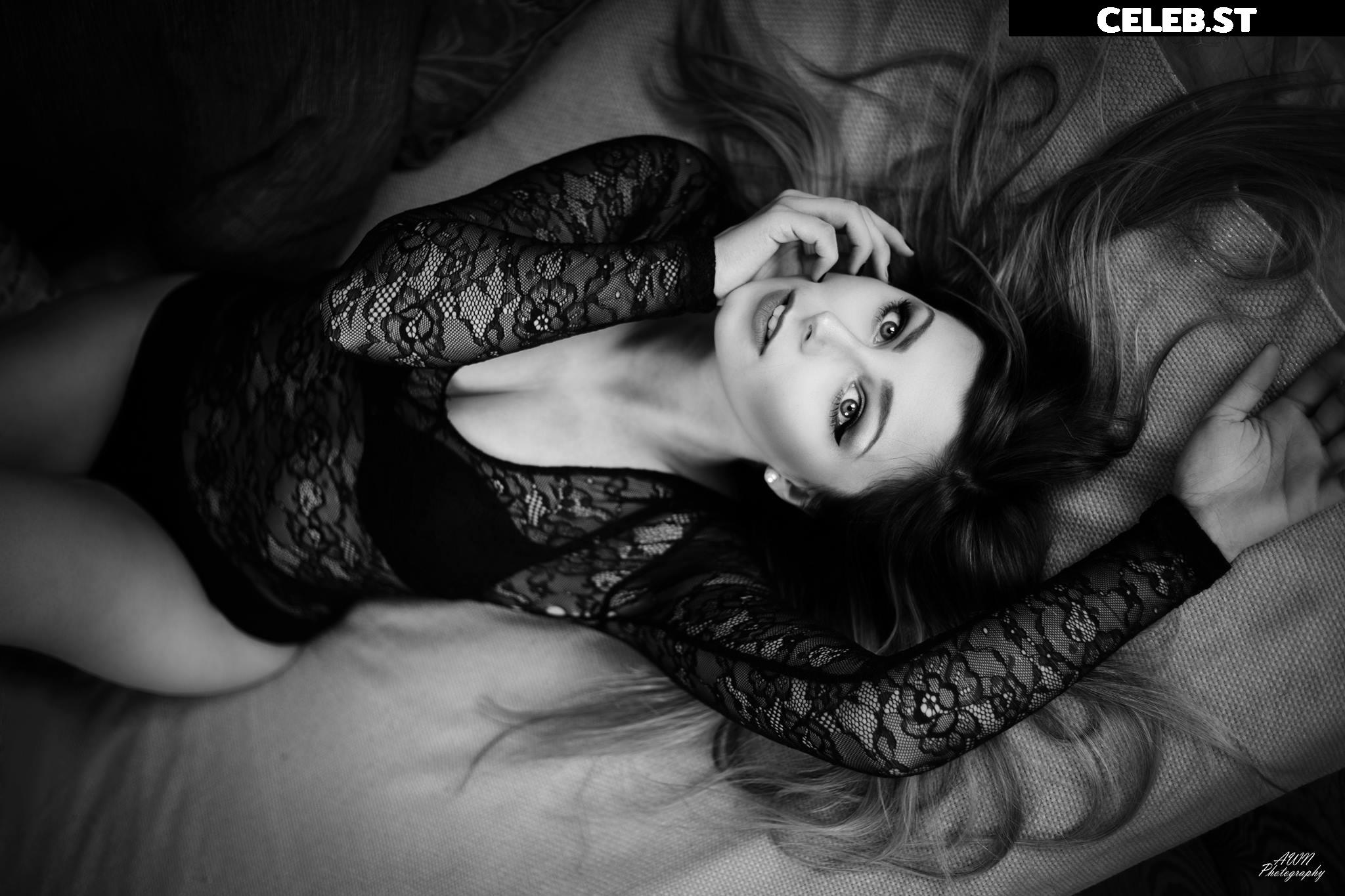 JenNyan Image 1163660
