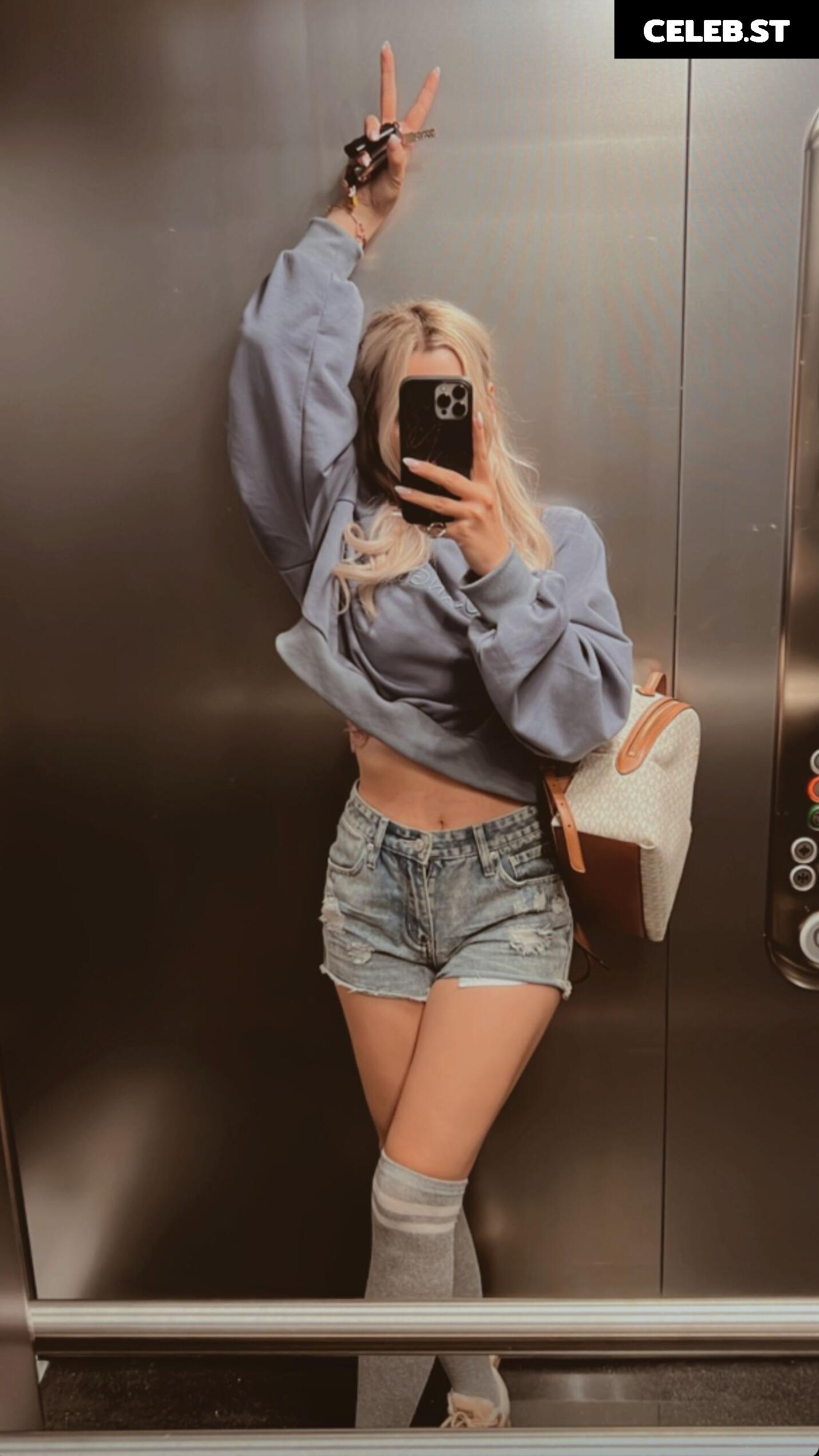 JenNyan Image 1160349