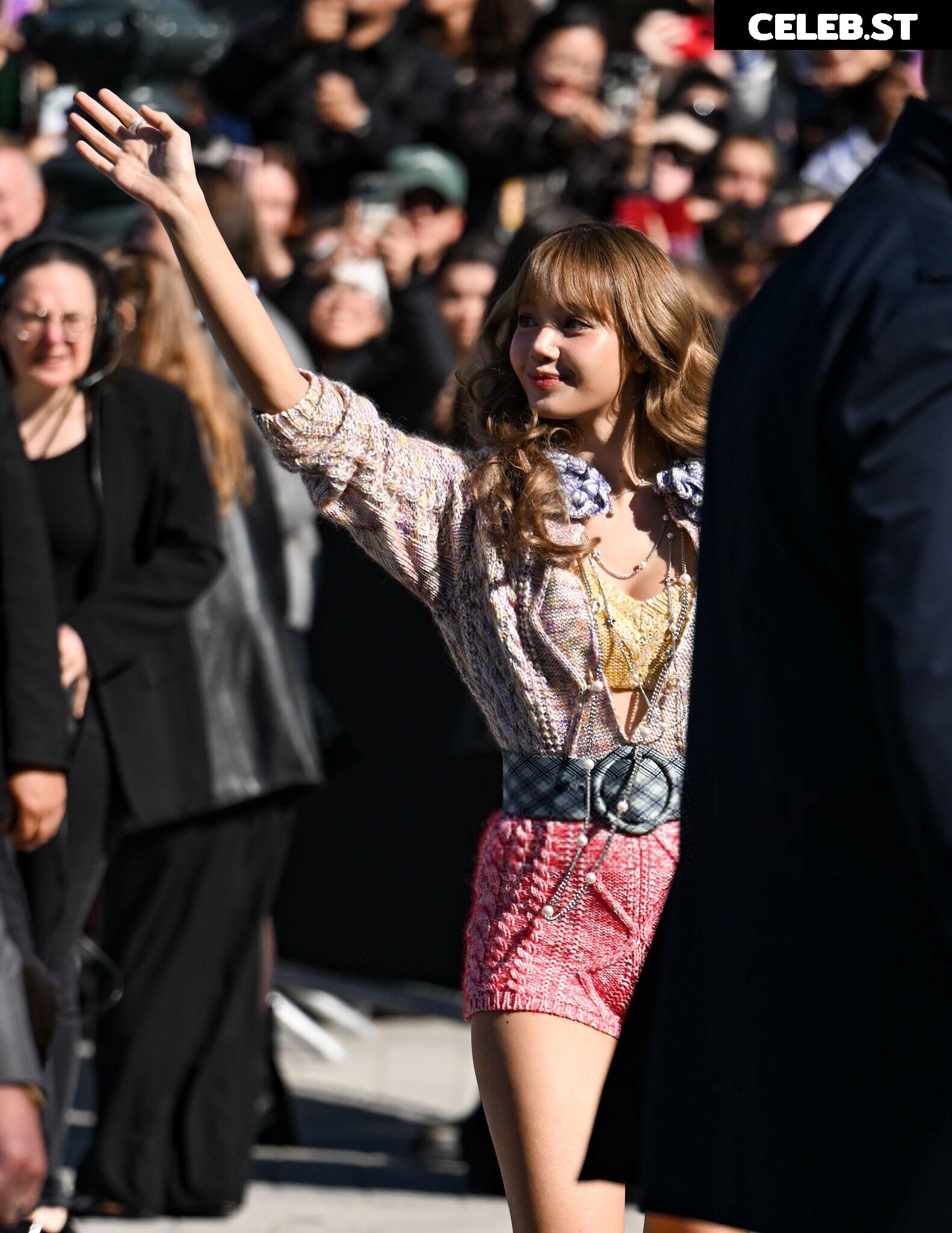 Lisa | BLΛƆKPIИK (Blackpink) Image 11555208