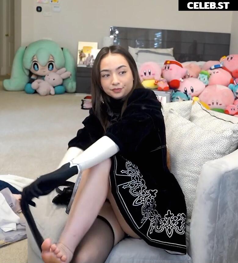 Sakura Shymko / sakurashymko Image 11554787