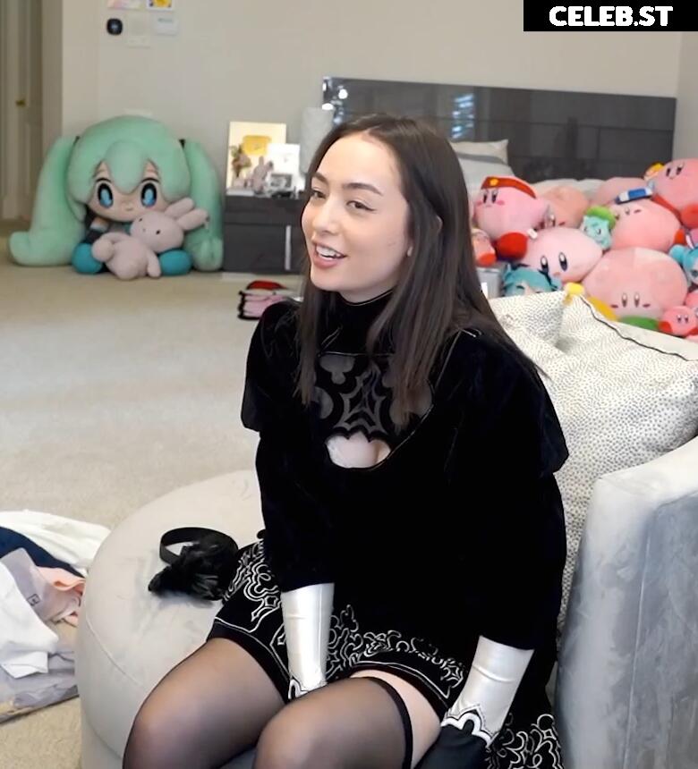 Sakura Shymko / sakurashymko Image 11554786