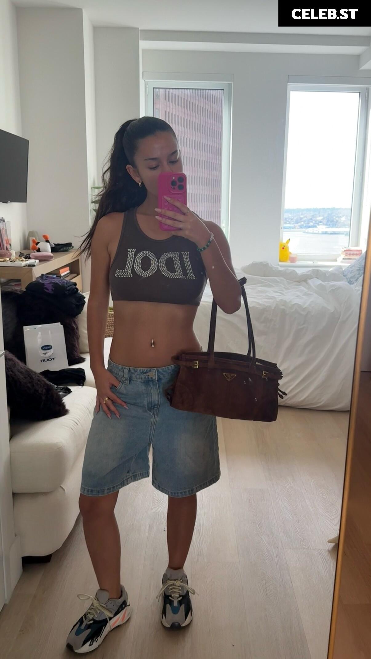 Genny Shawcross - Socials Image 11554237