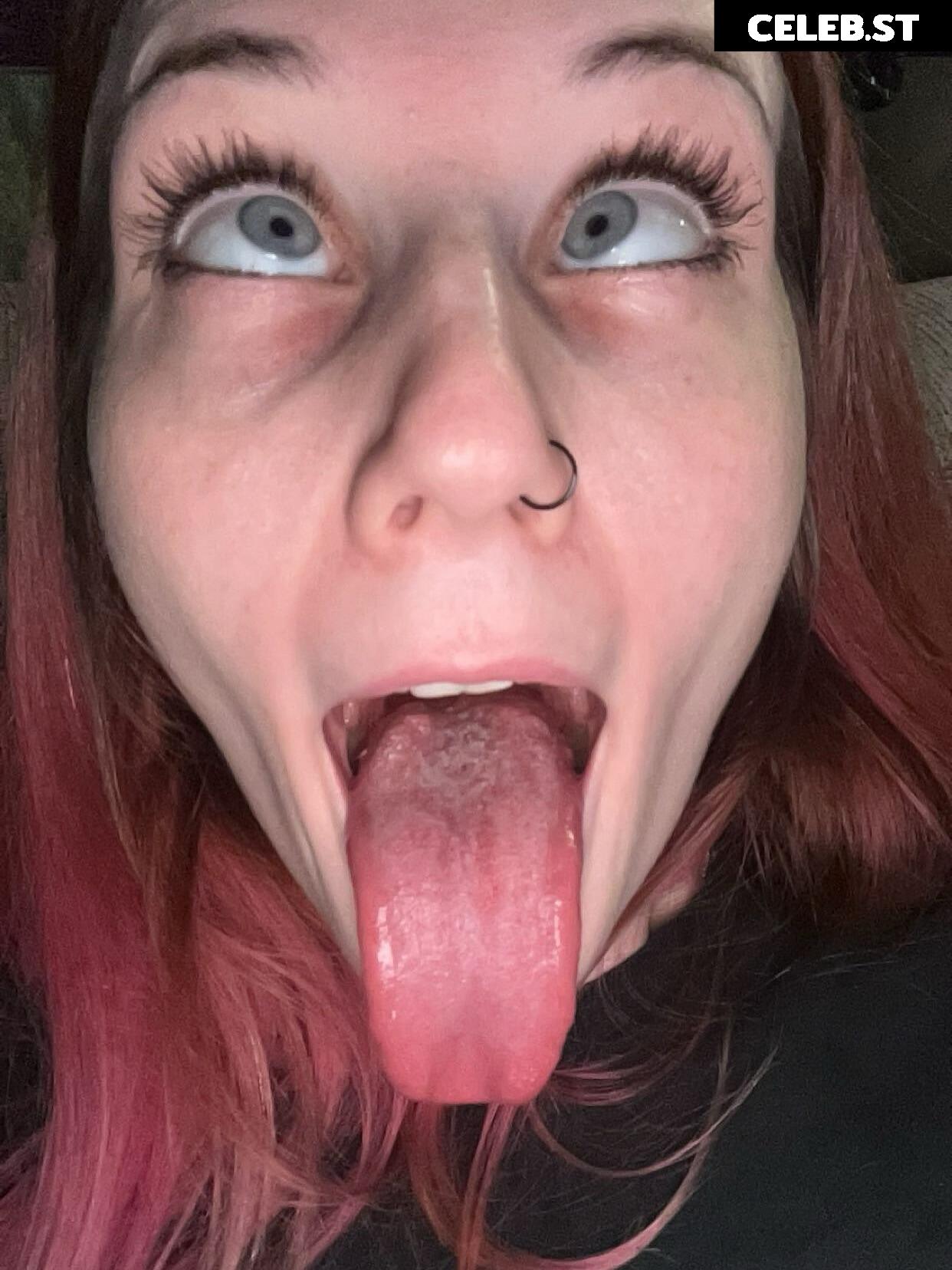 Carrie Cannie / carrie_cannie Image 11553633