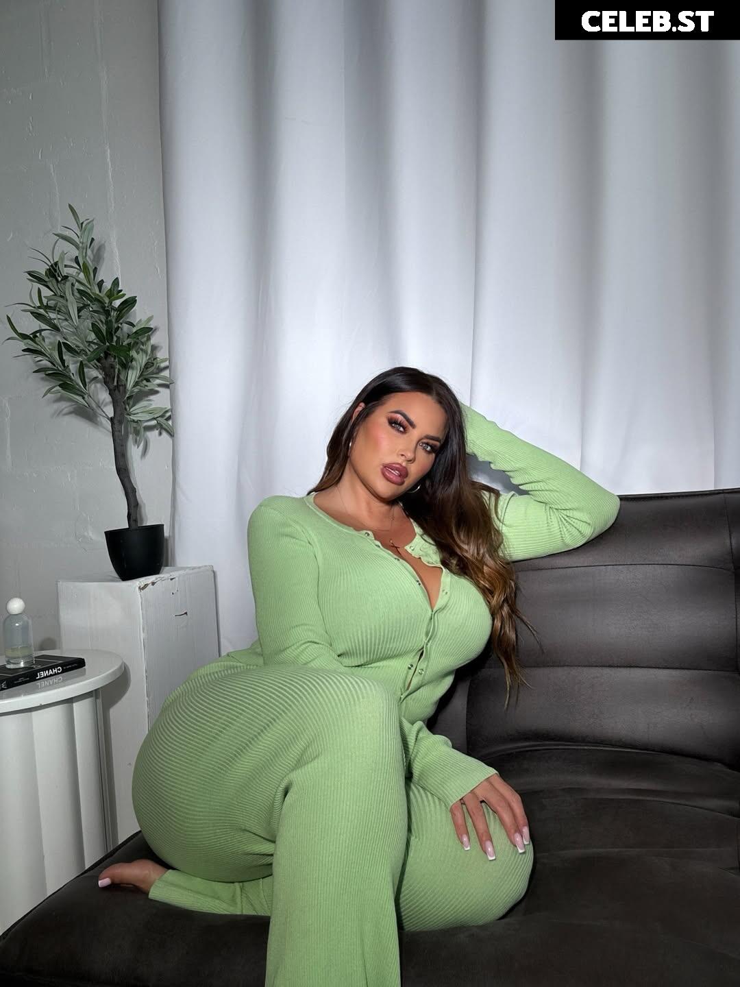 DJ Hannah B Image 11535042