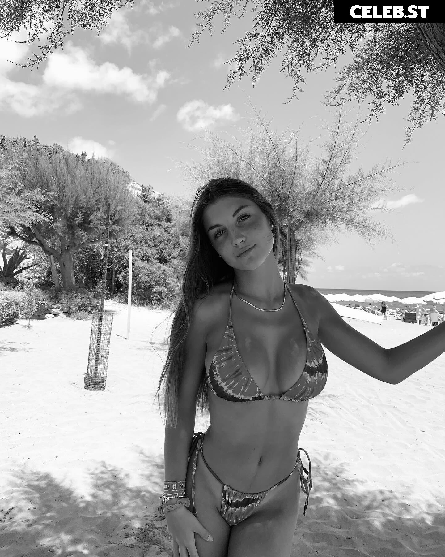 carlotavalientee | 𝑪𝒂𝒓𝒍𝒐𝒕𝒊𝒕𝒂 🇪🇸 Image 11537129