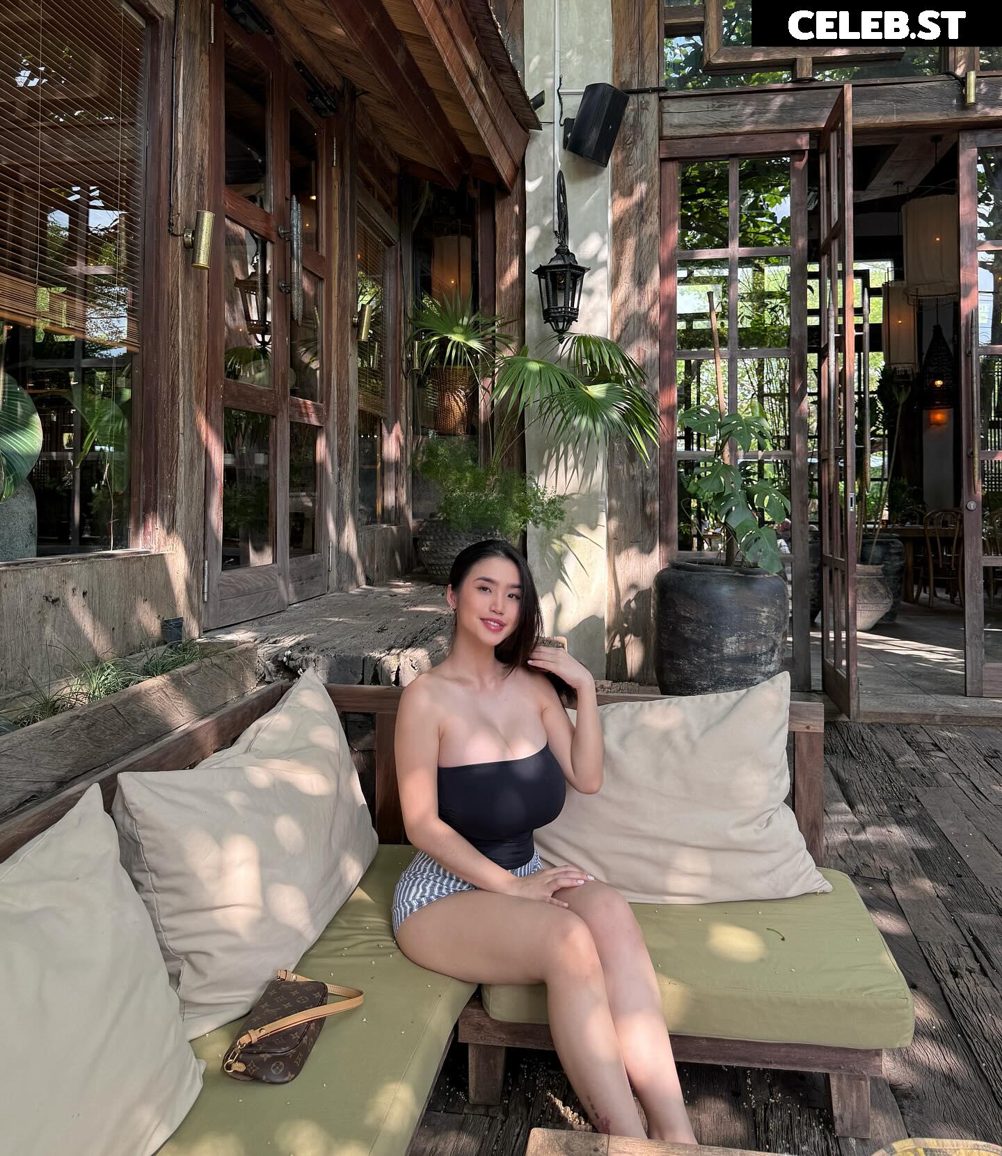 Anastasya Khosasih Image 11531876