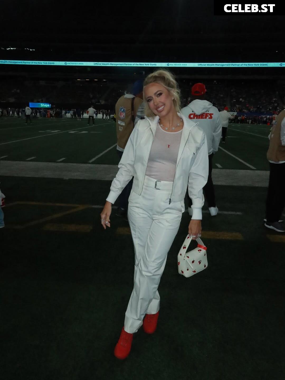 Brittany Lynne/Mahomes Image 11532802