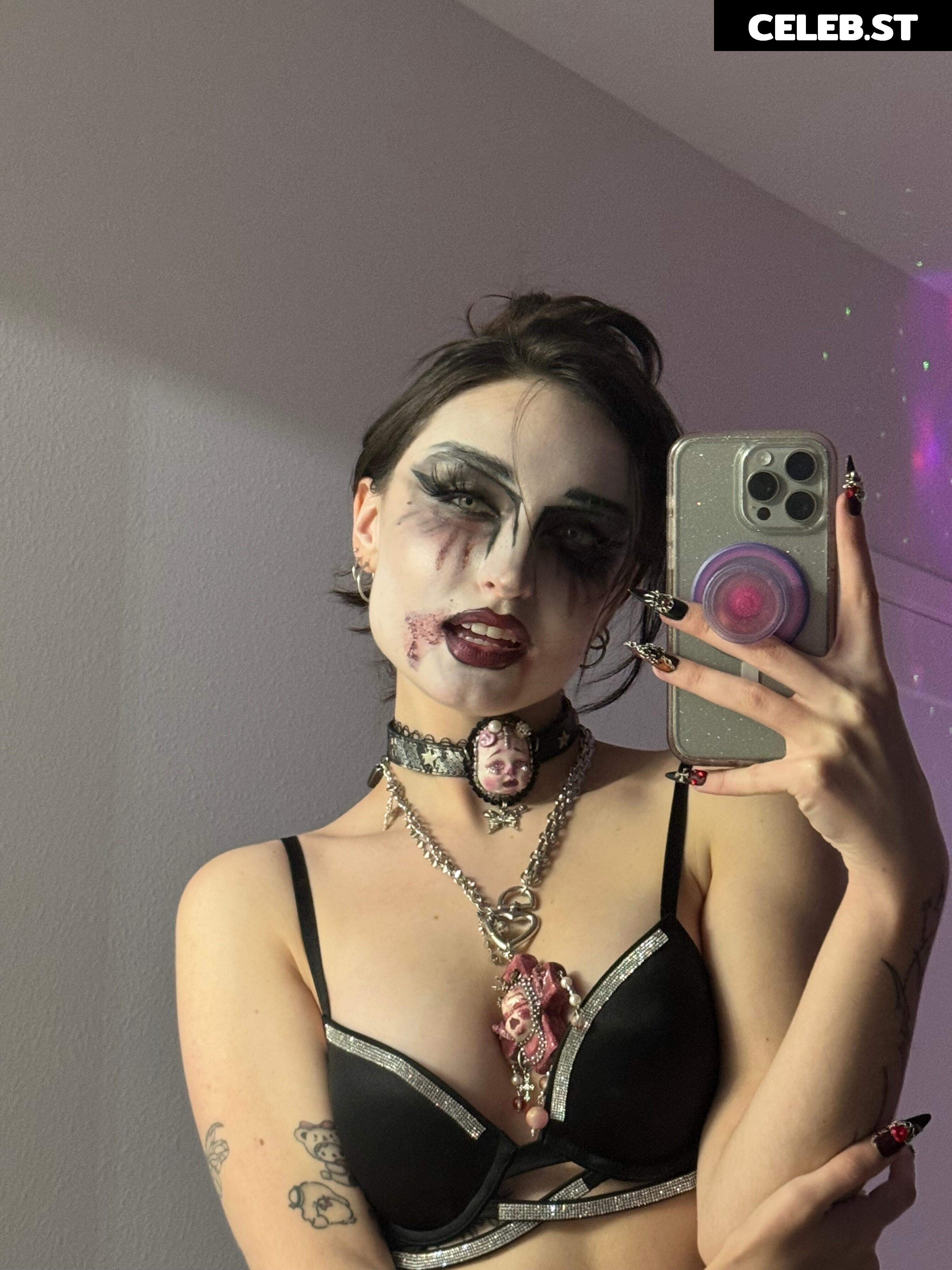 beebee ASMR Image 11539611