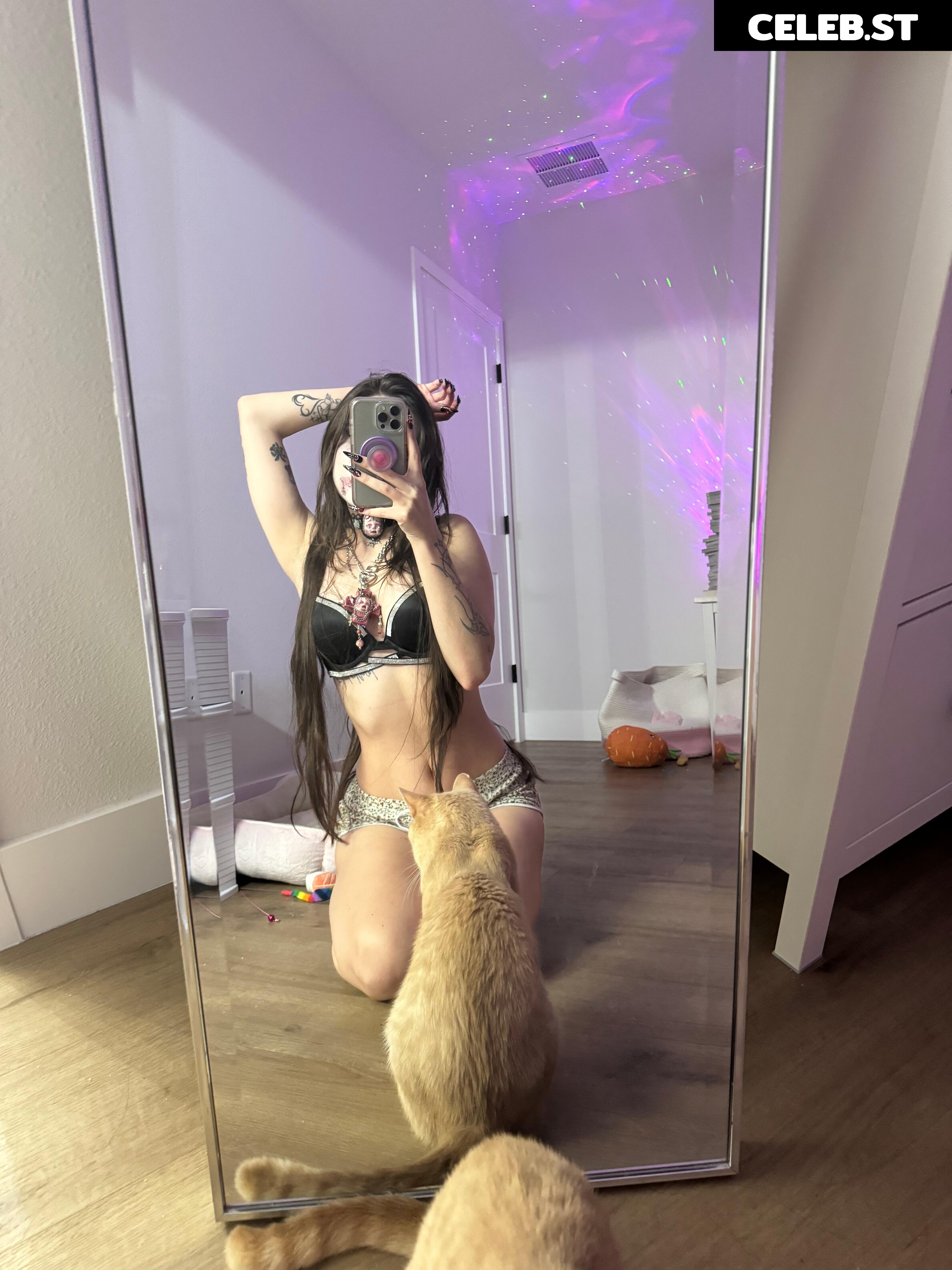 beebee ASMR Image 11539601