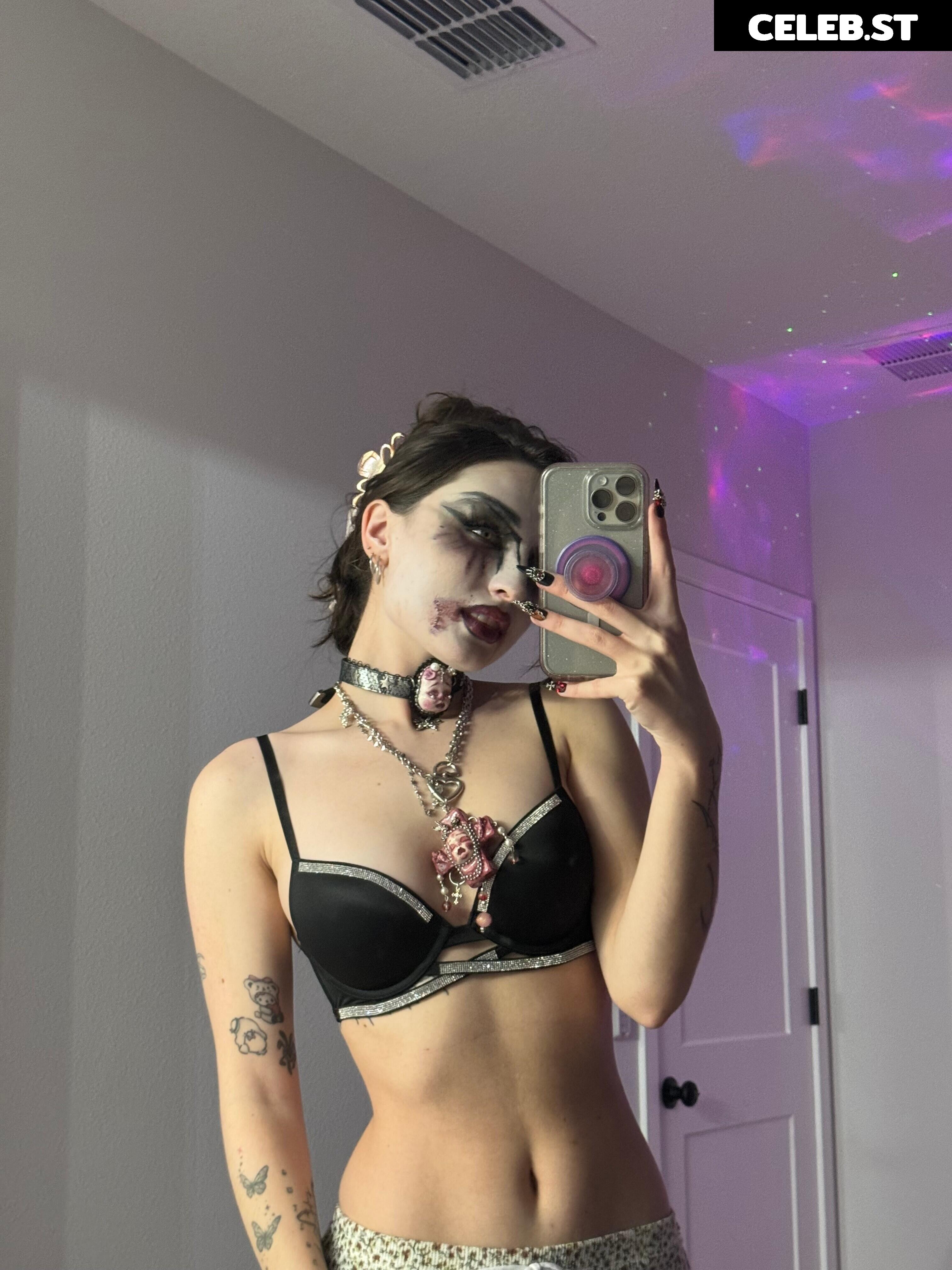 beebee ASMR Image 11539607