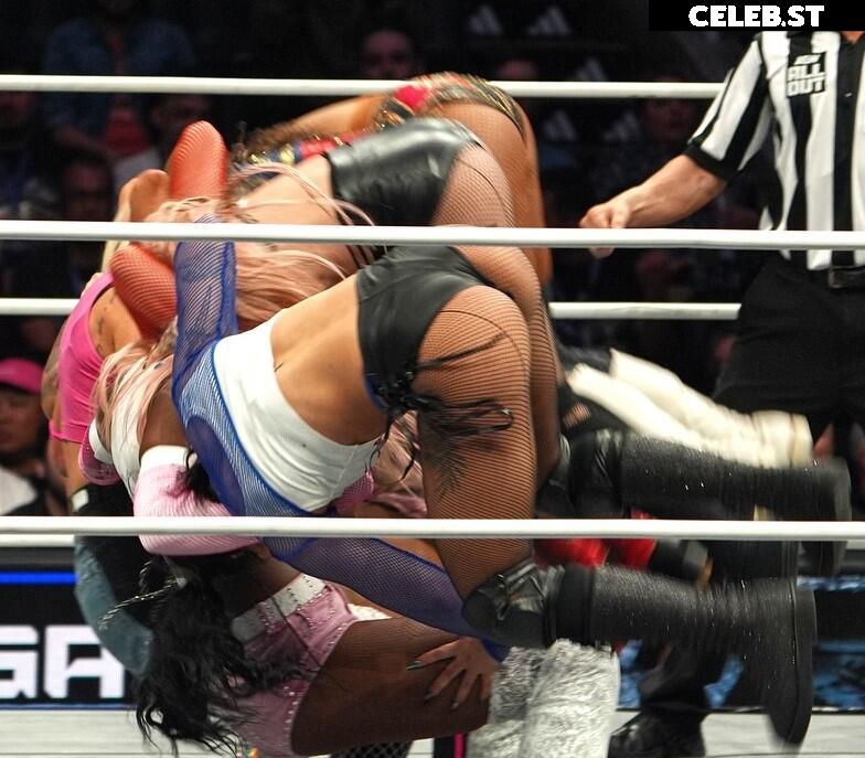 (Skye Dolecki) Skye Blue AEW Image 11501742