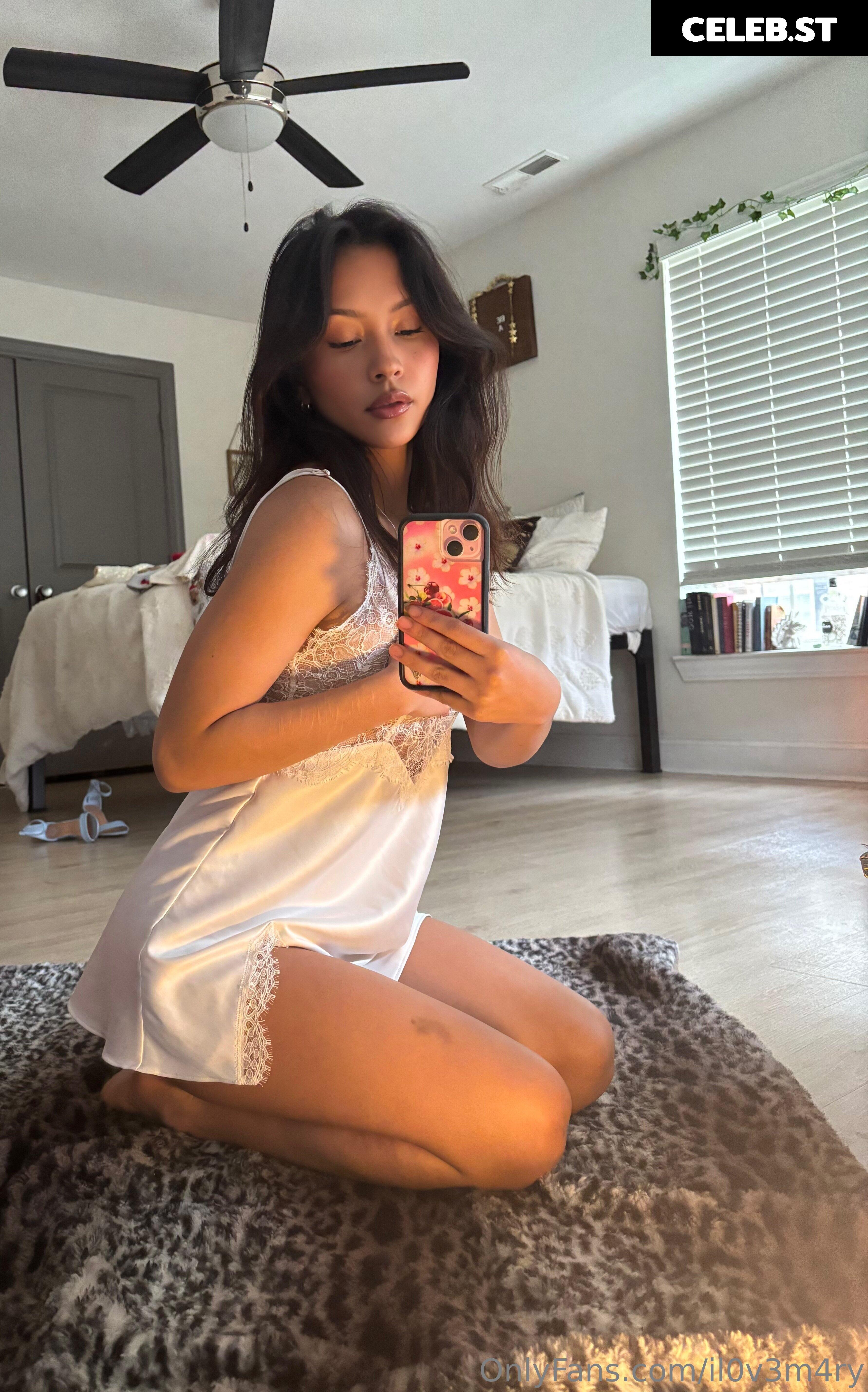 marysjaroensuk / il0v3m4ry Image 11501692