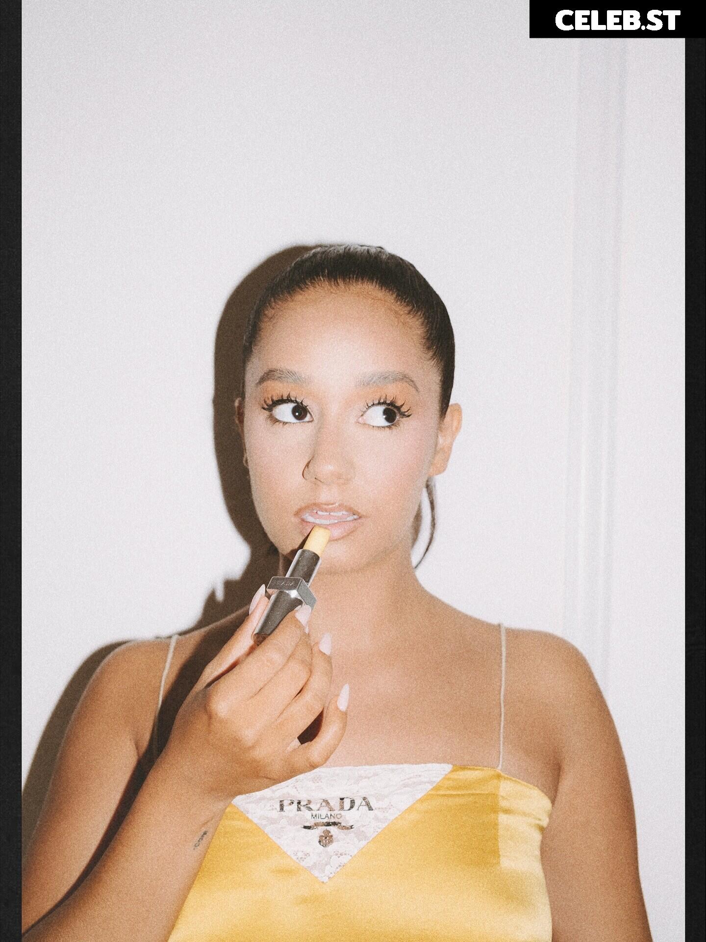 Lena Situations / Lena Mahfouf Image 11500095