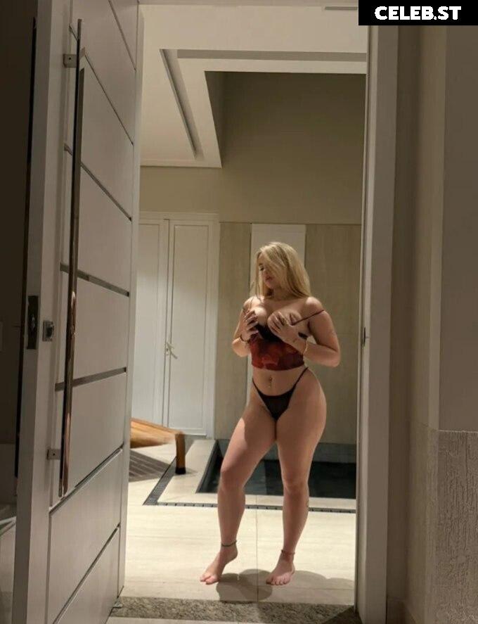 Sarah Estanislau Image 11595194