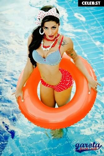 Aline Riscado Image 11595292