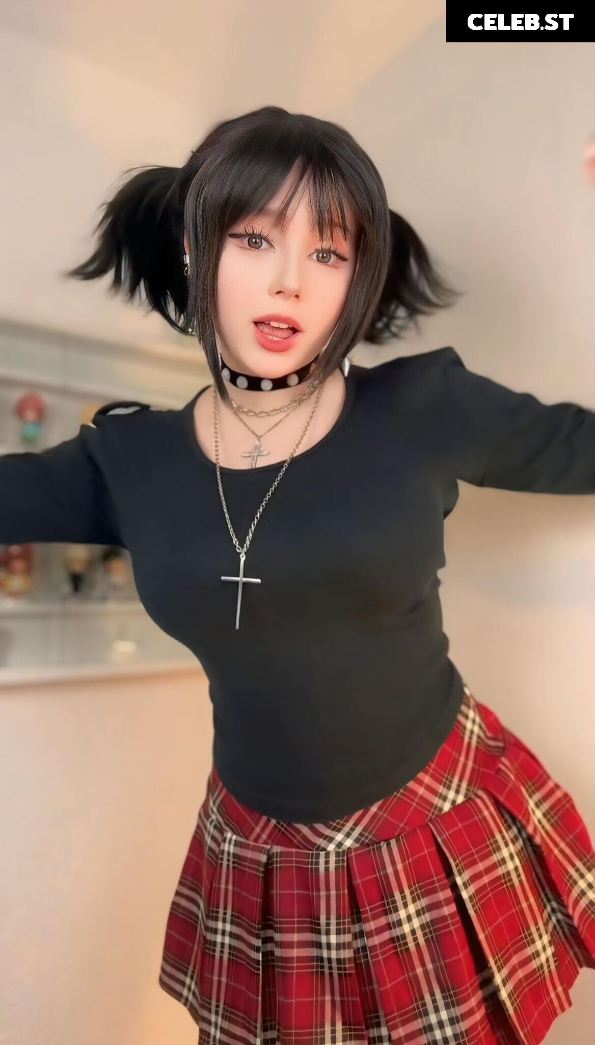 Upminaa Image 11594312