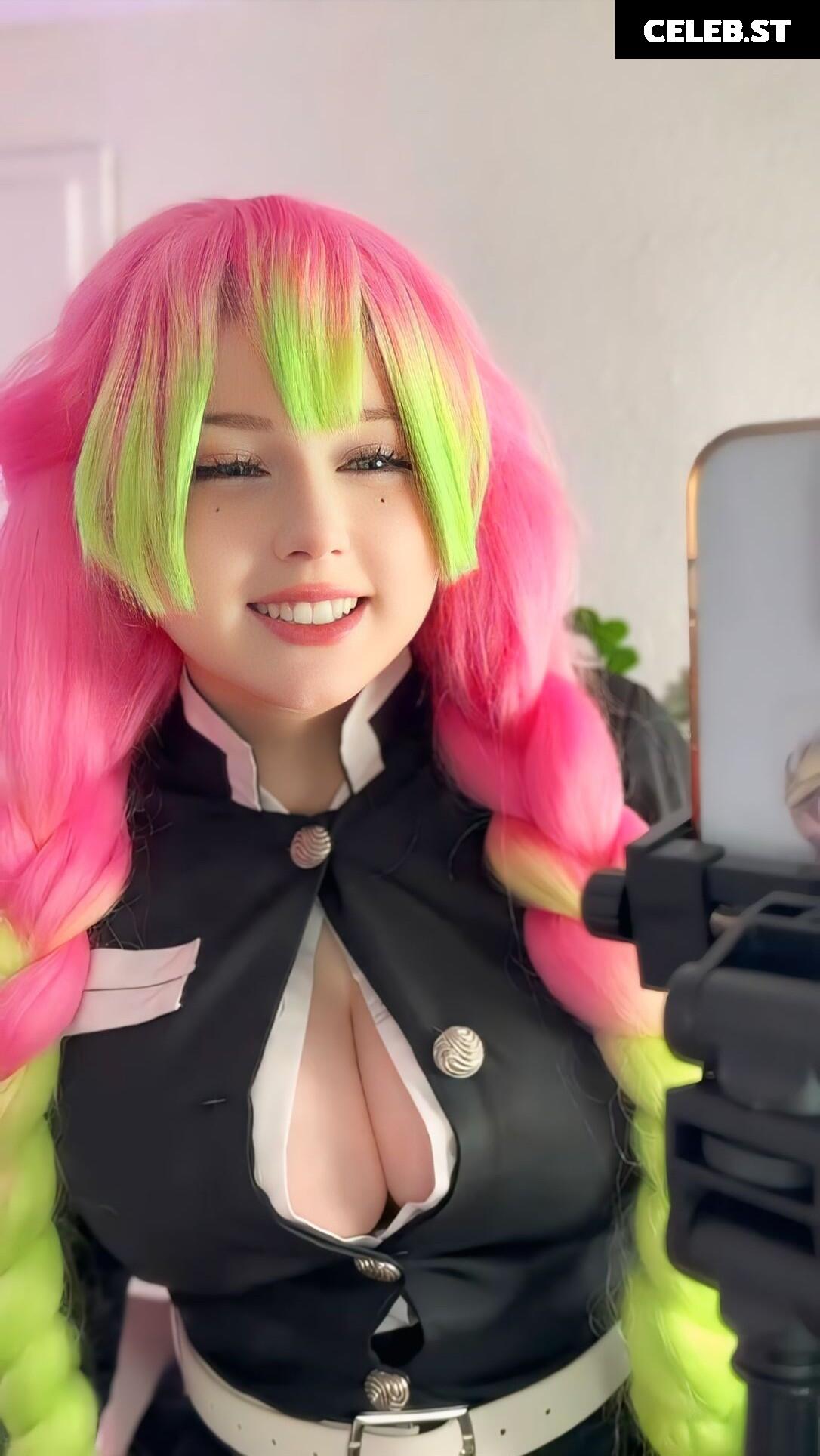 Upminaa Image 11594299