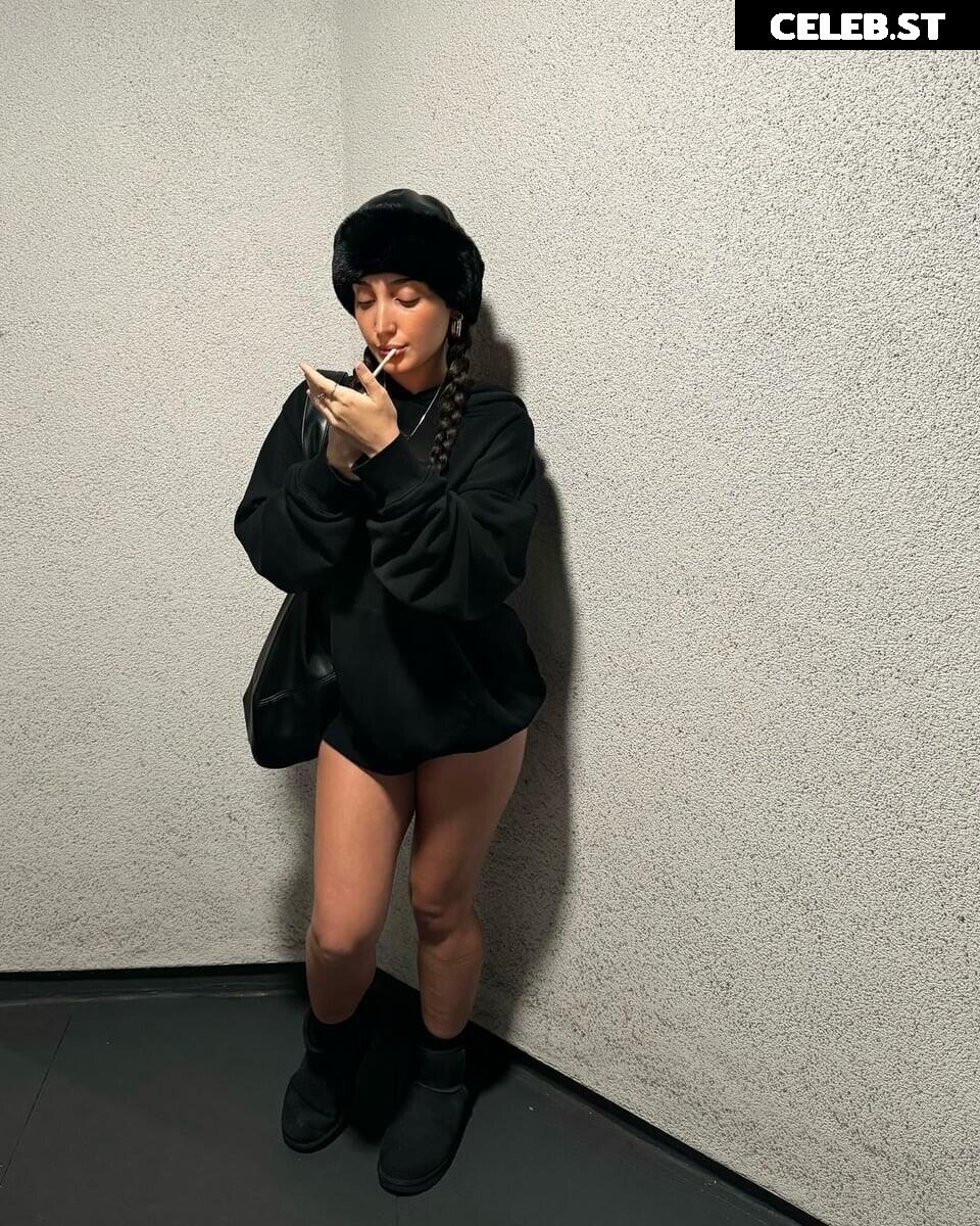 jezabzllz Image 11594229