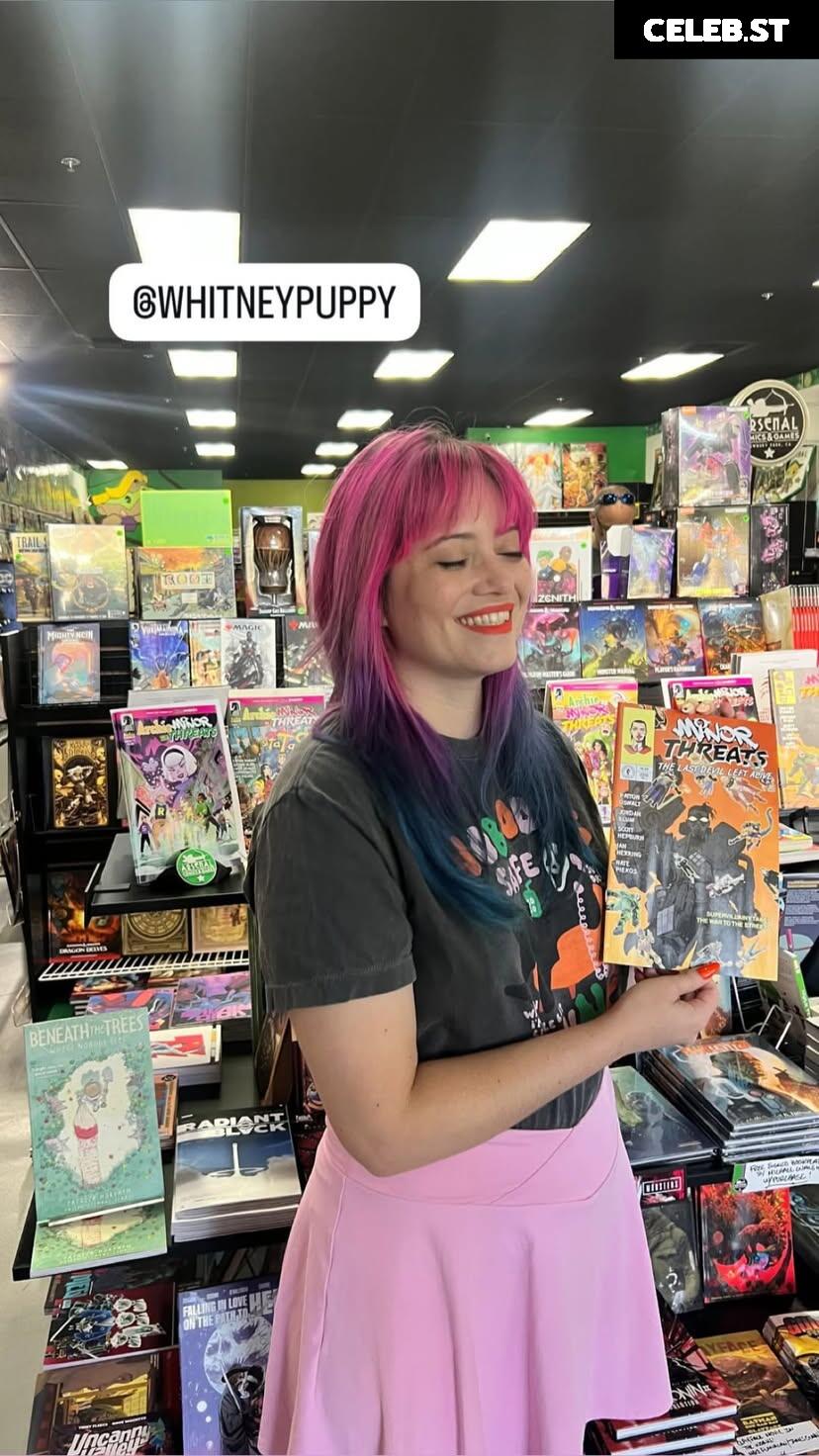 Whitney Van Laningham Image 11593323