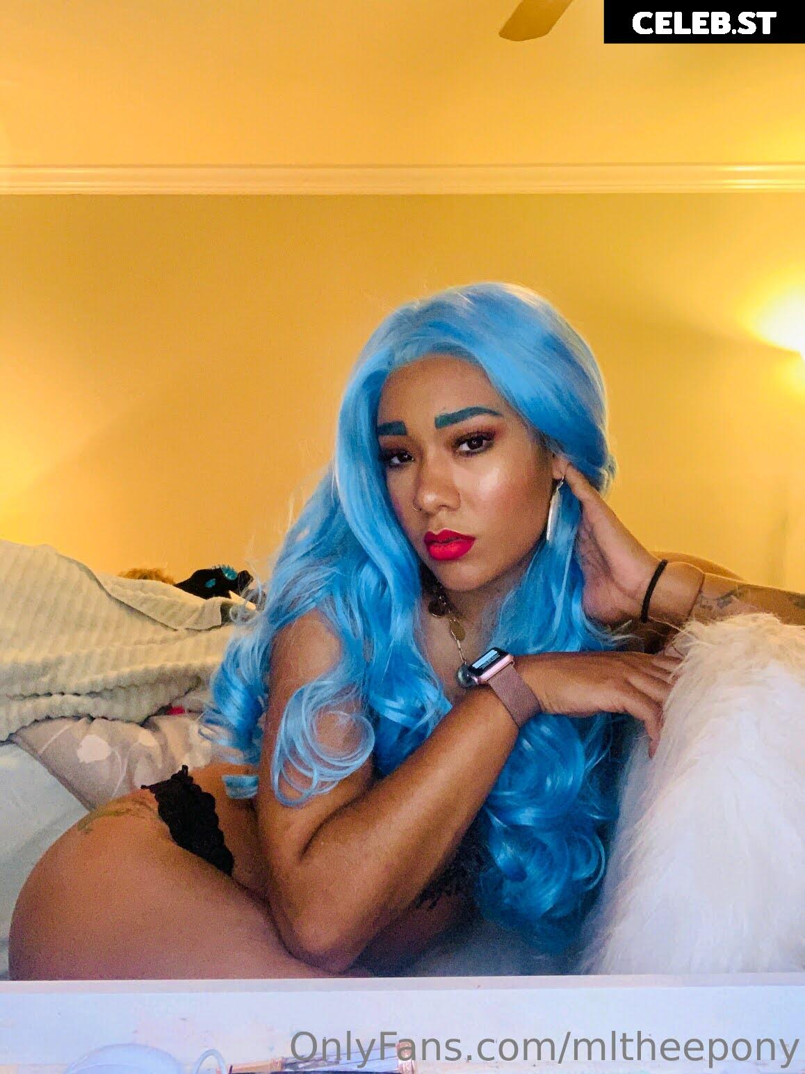 geeksandgrubs/coffee_andconcealer/Lou Beezy/Proud Mary/Chef Mary Lou Image 11592813