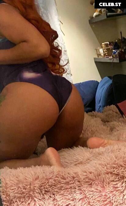 geeksandgrubs/coffee_andconcealer/Lou Beezy/Proud Mary/Chef Mary Lou Image 11592779