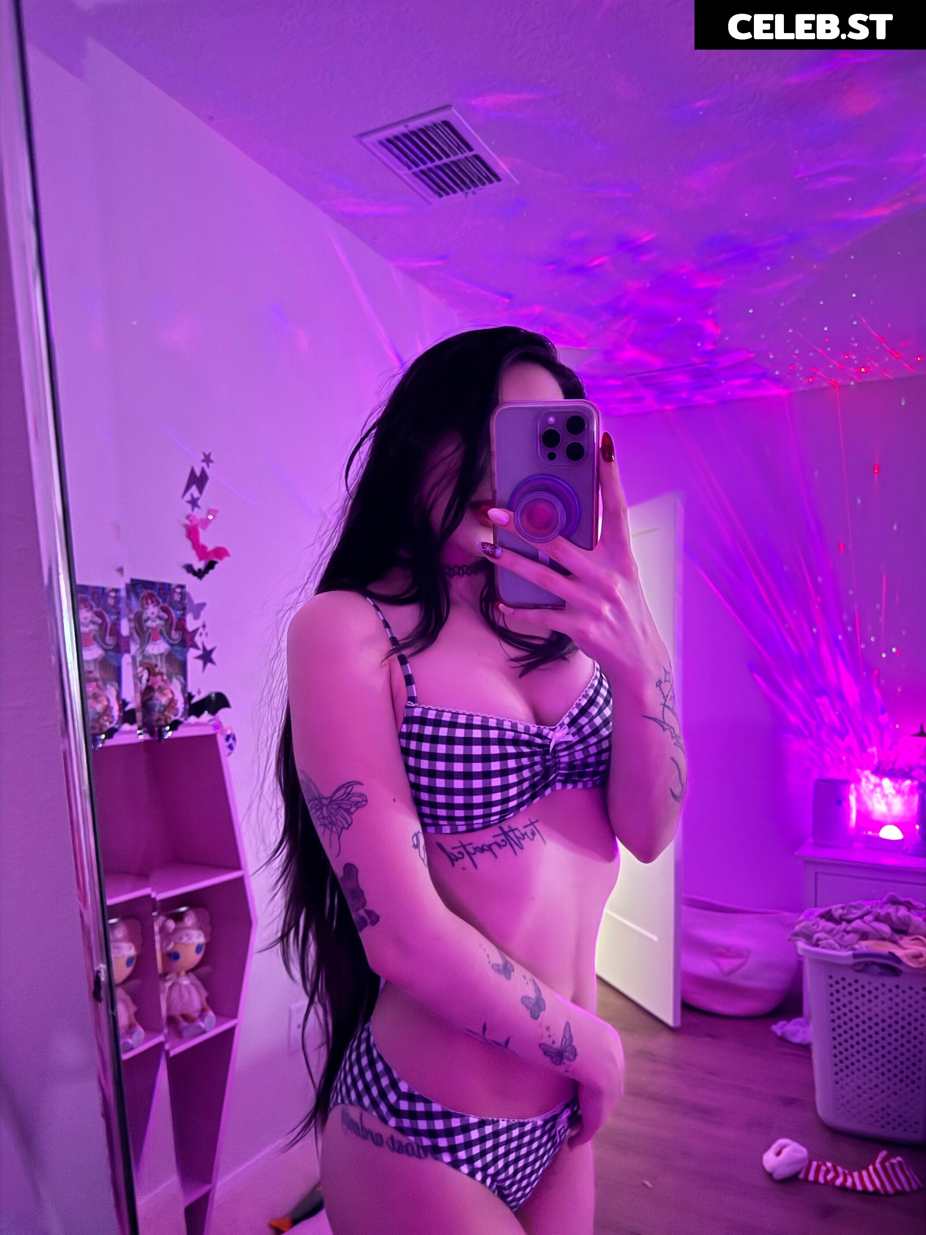 beebee ASMR Image 11599820