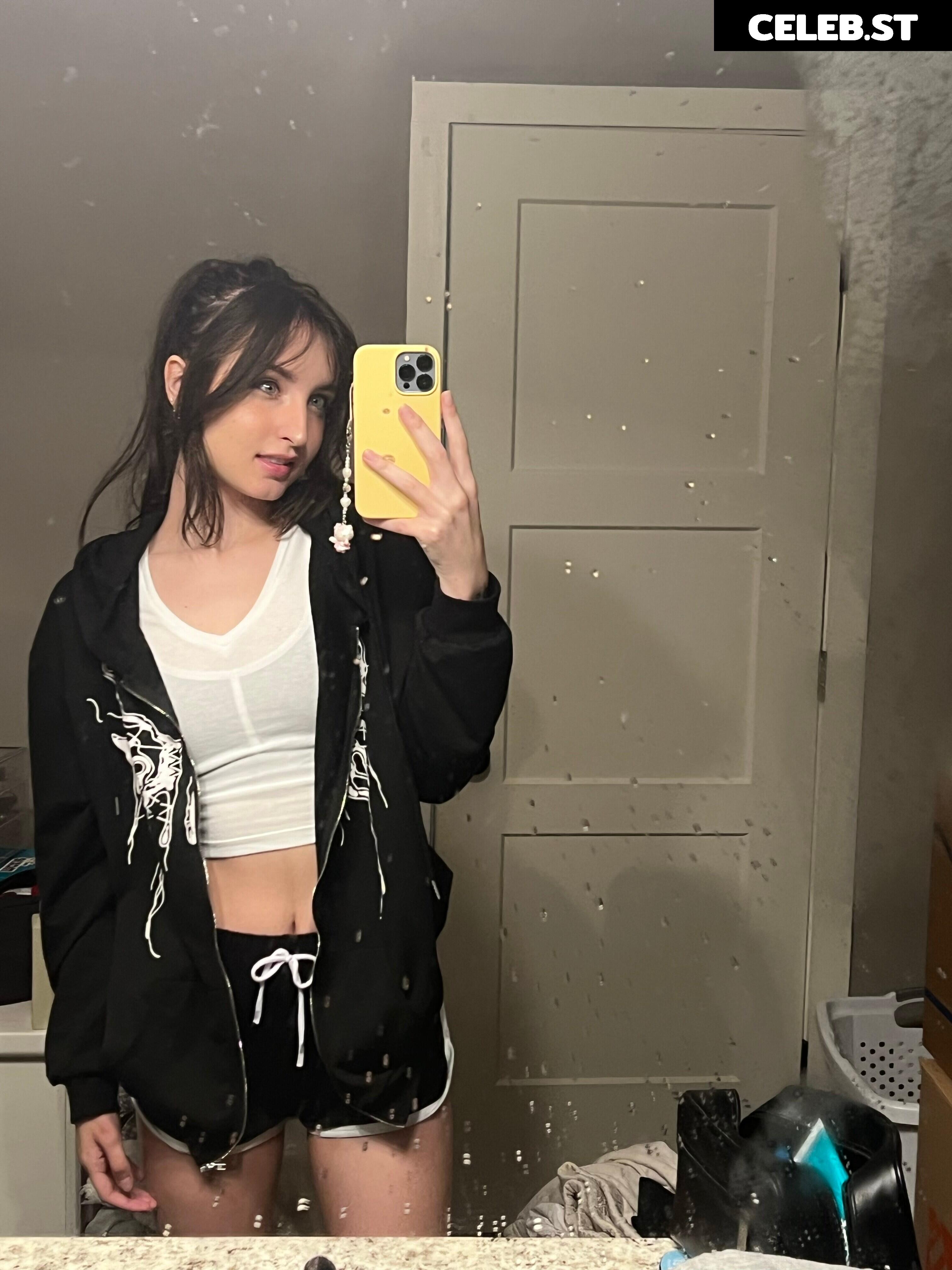 beebee ASMR Image 11599728