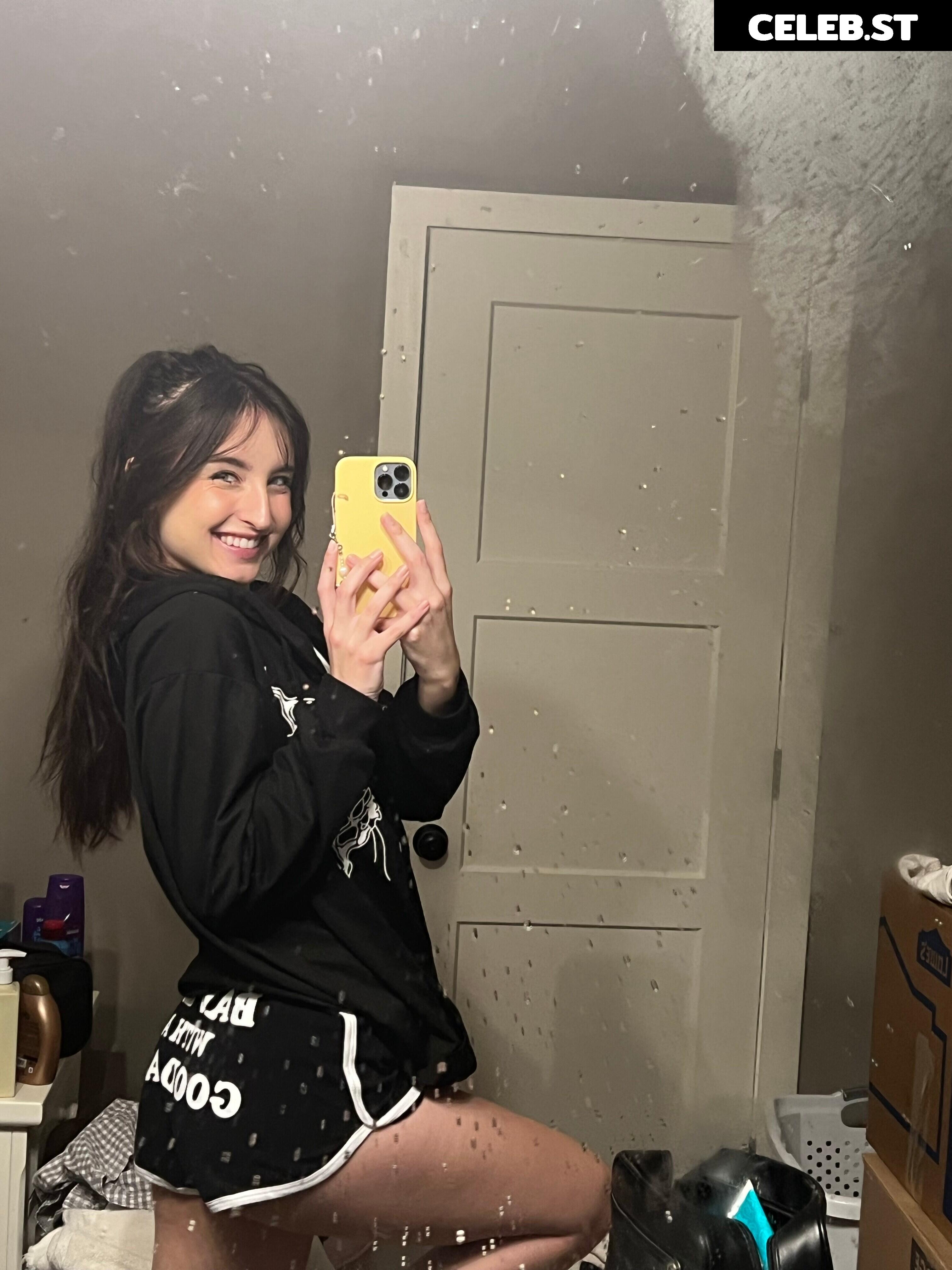 beebee ASMR Image 11599713