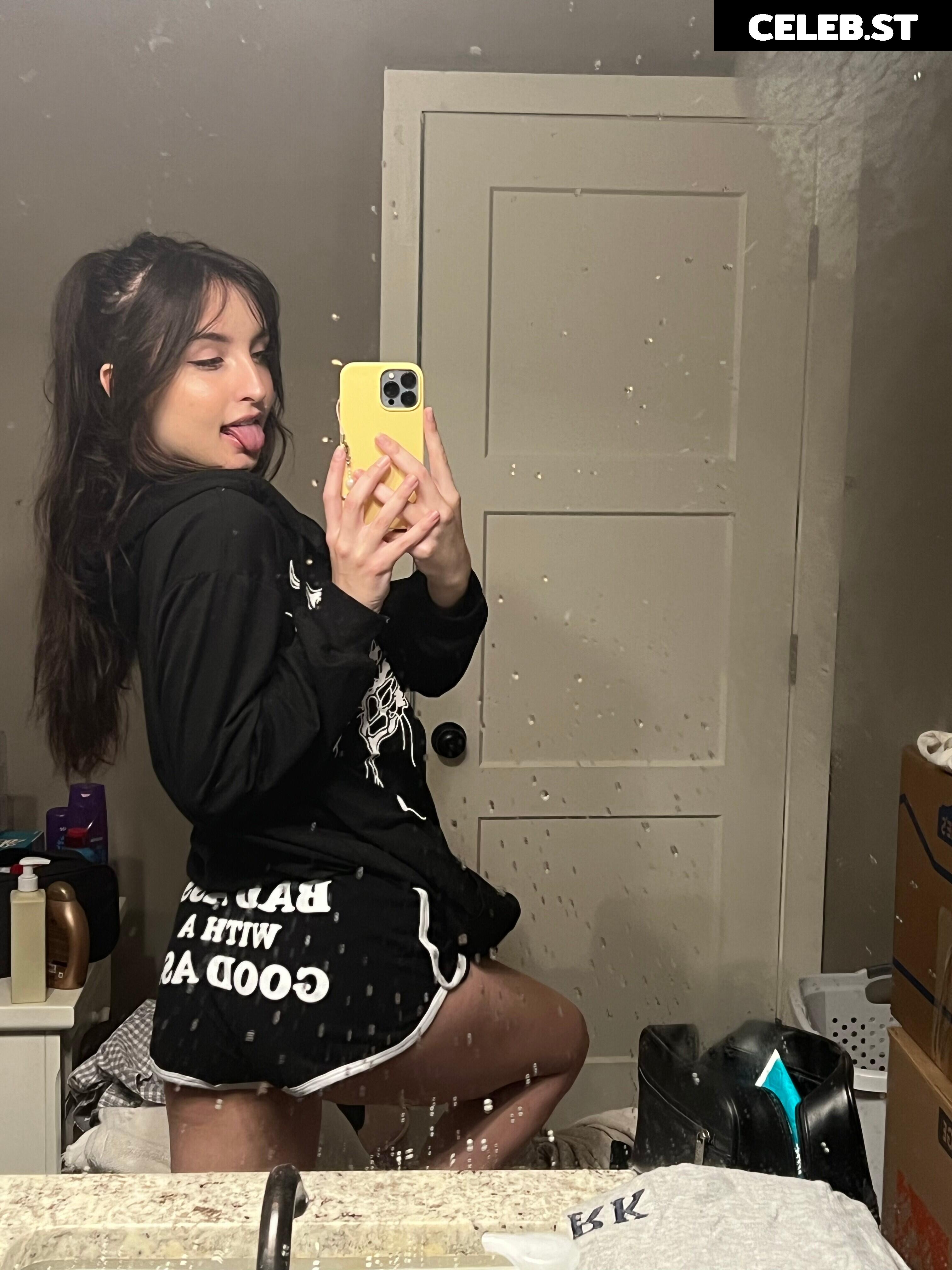 beebee ASMR Image 11599705