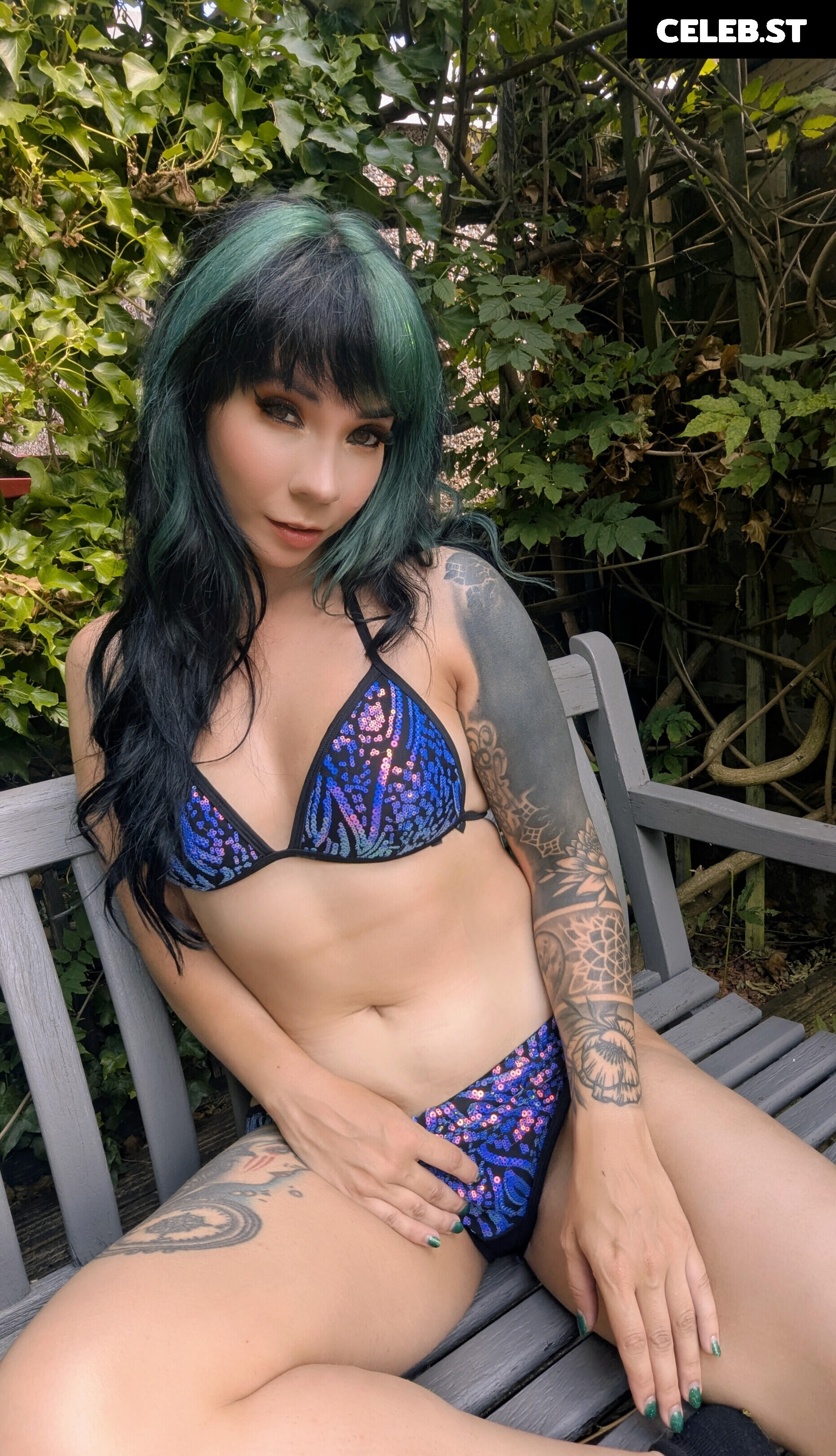 Chloe Drinkwater (Skarlett Riot Singer) Image 11585813