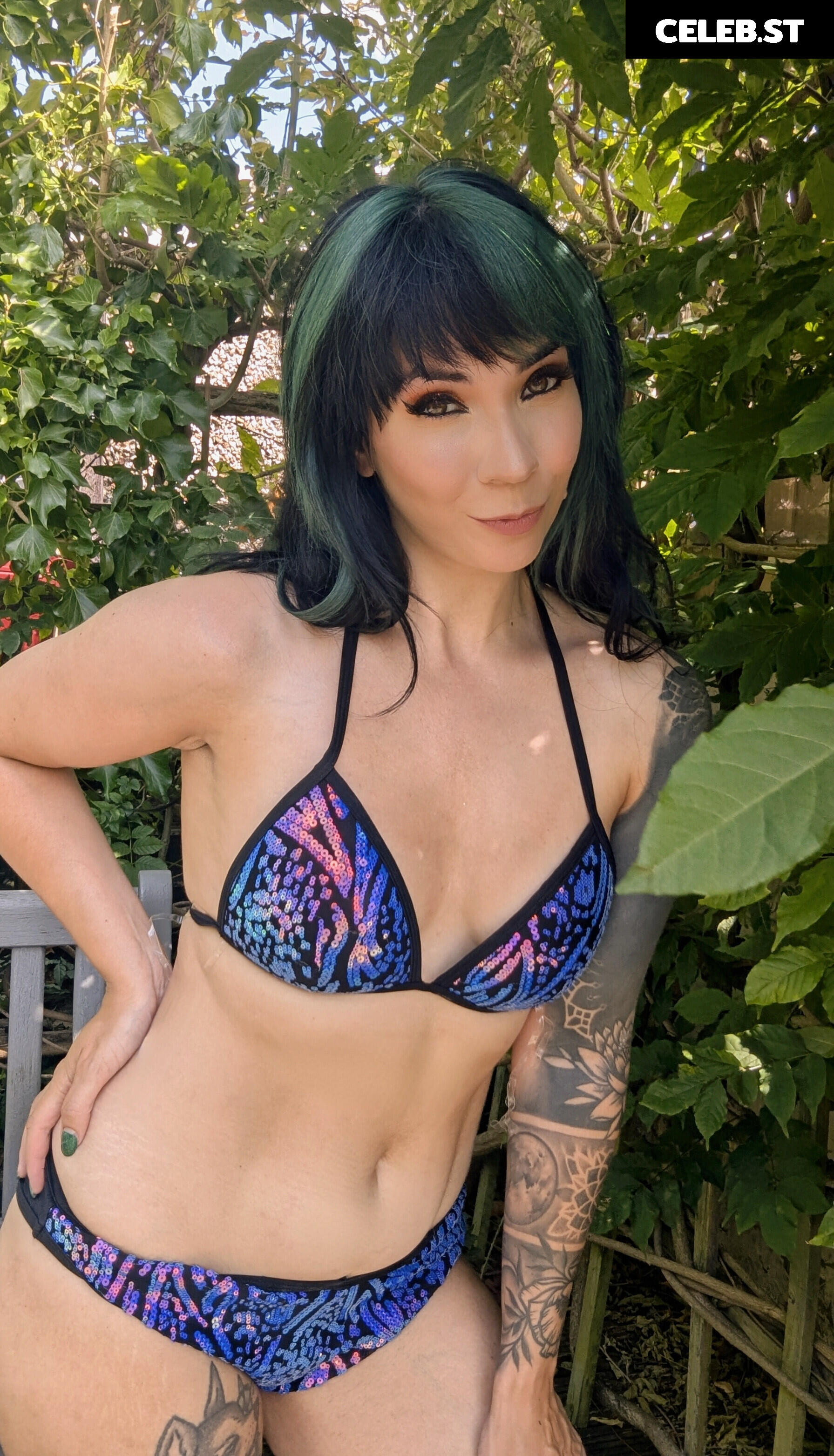 Chloe Drinkwater (Skarlett Riot Singer) Image 11585815