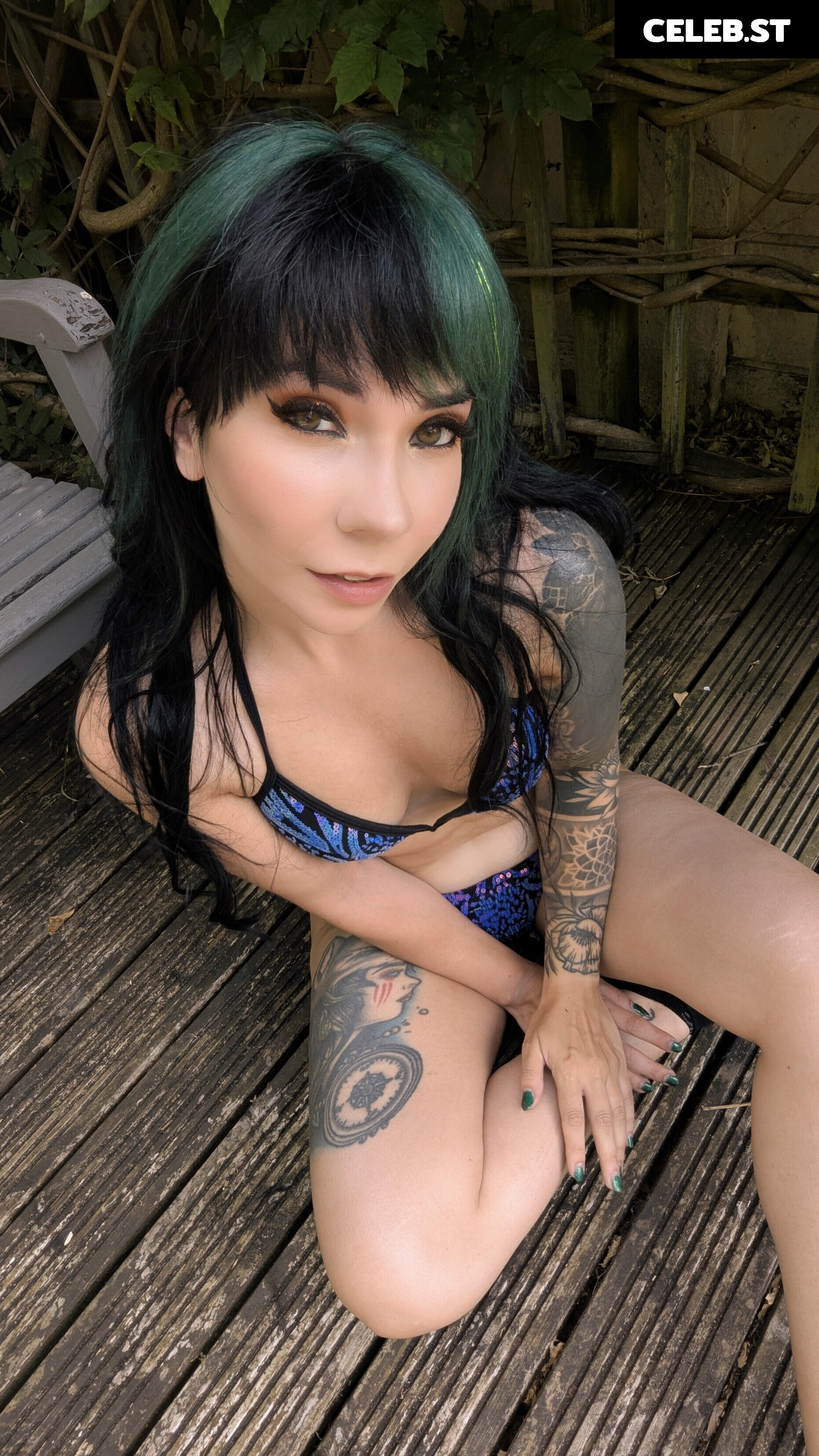 Chloe Drinkwater (Skarlett Riot Singer) Image 11585806