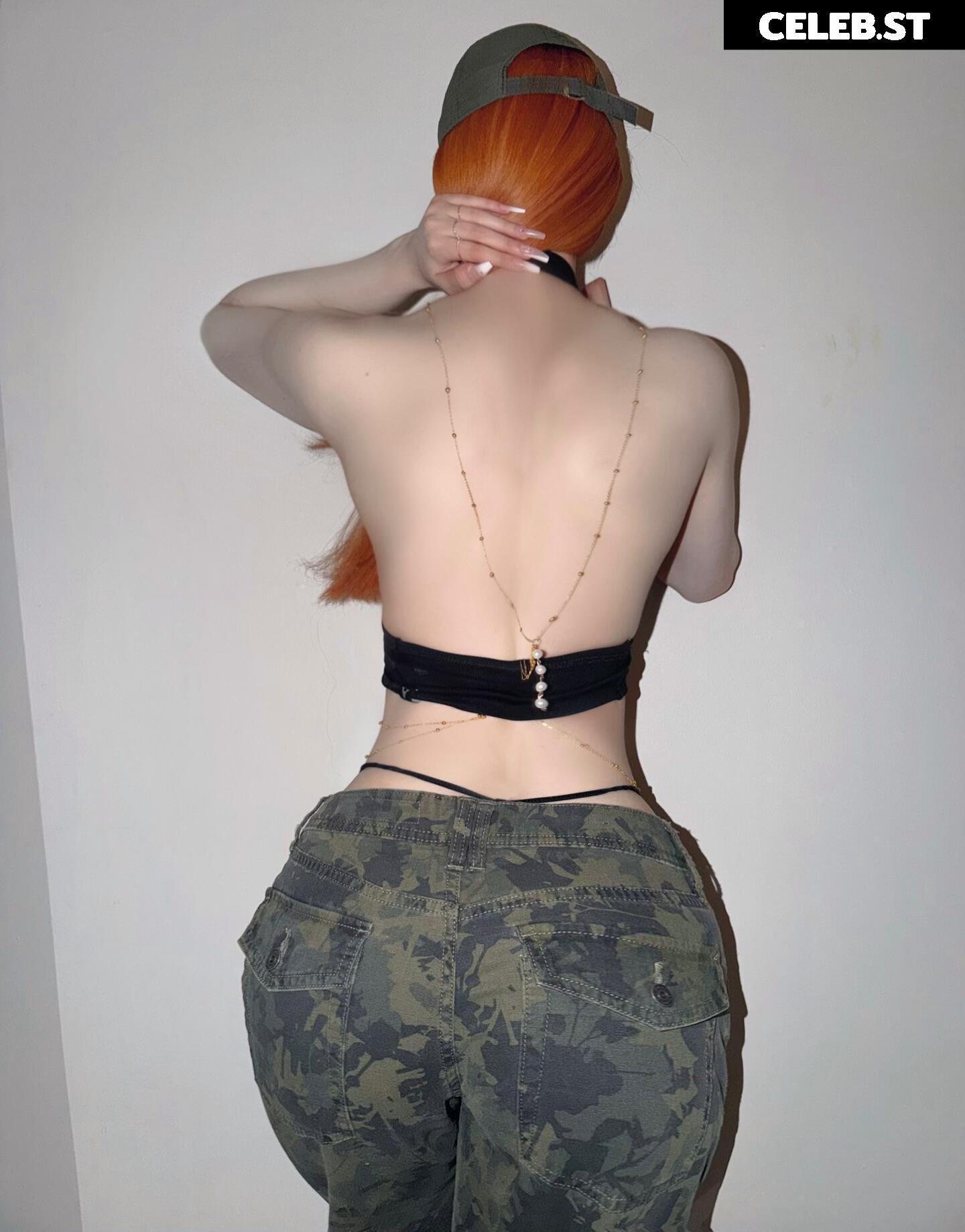 Naz - @fraaoula Image 11584571