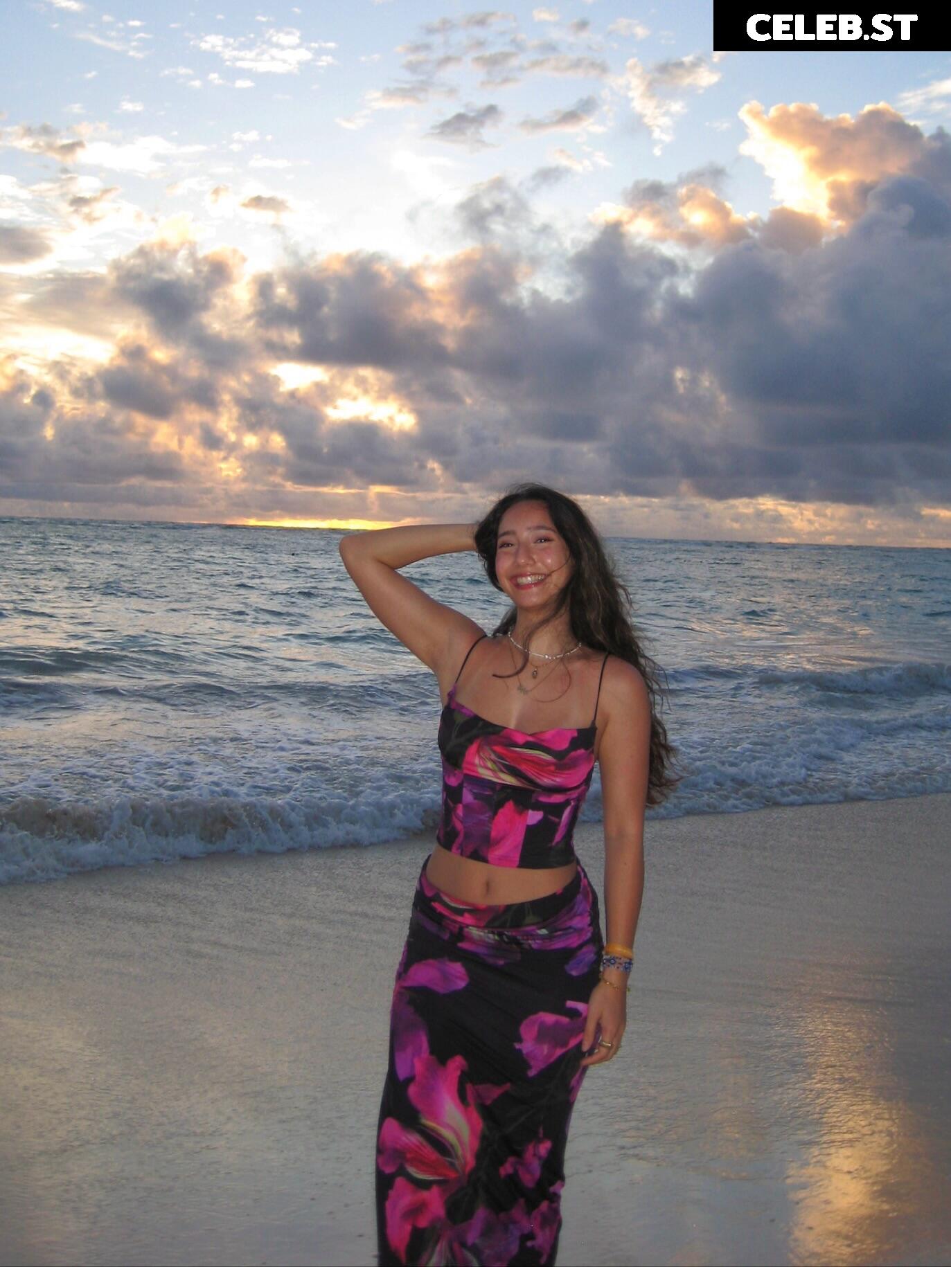 Sabrina Pezeshkian | sabadabadoodle | sabababaroo Image 11584174