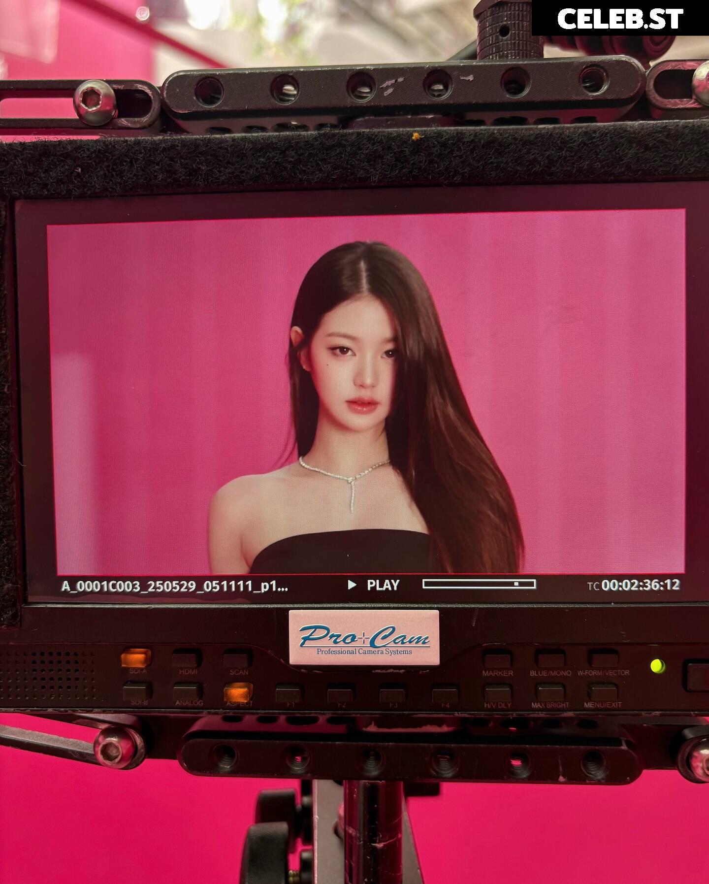 Jang Won-young / 장원영 WONYOUNG Image 11586159