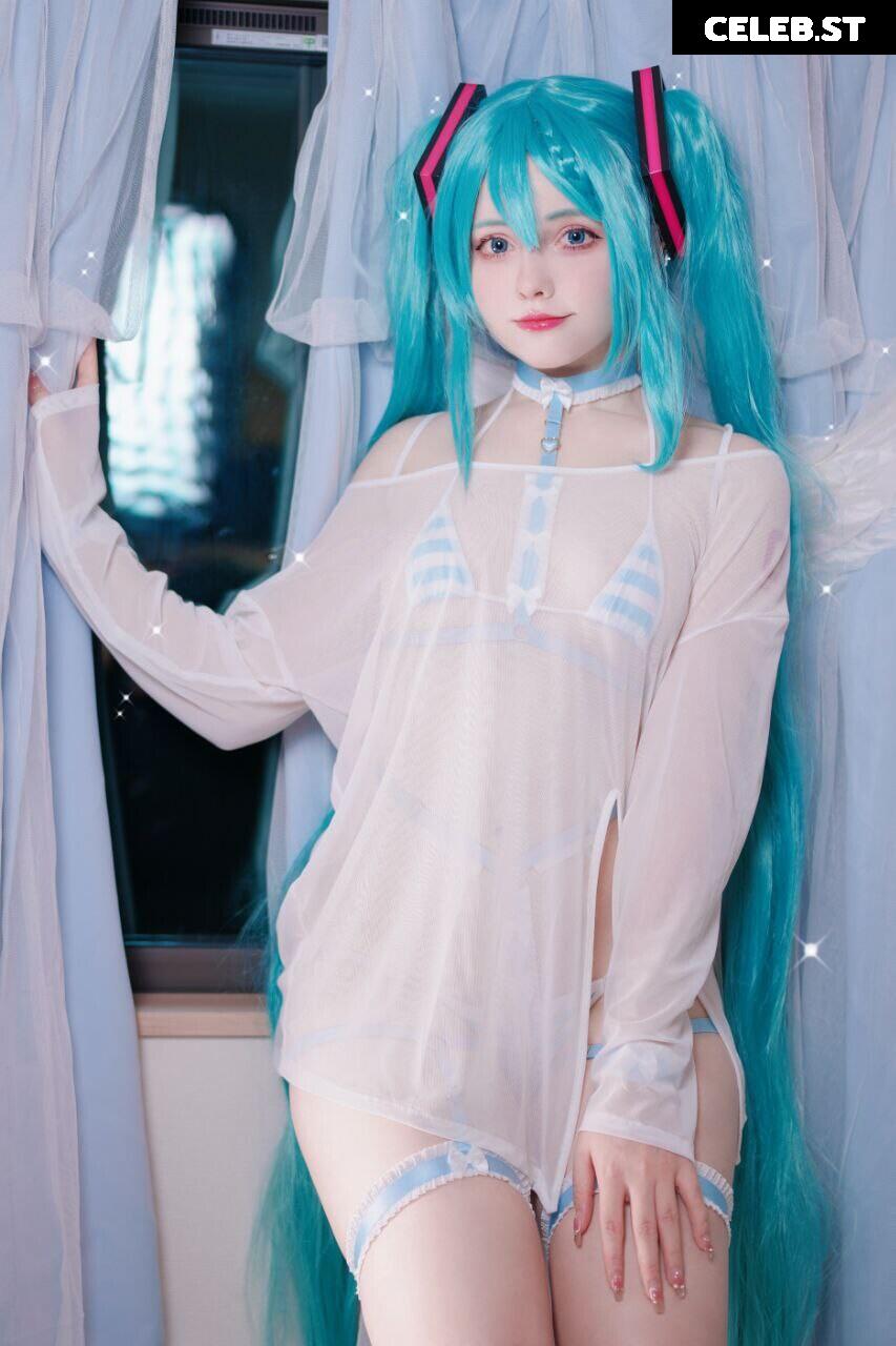 Saya Scarlet Image 11586342