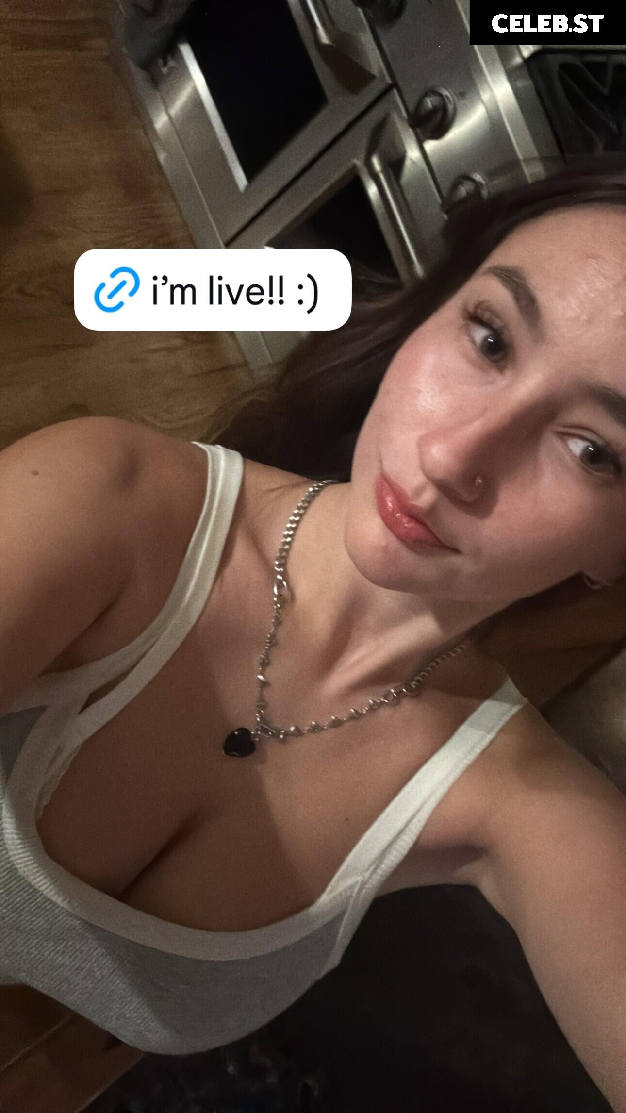 Nnevelpappermann | Devon Shae Image 11589844