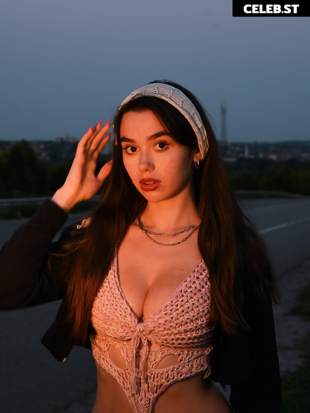 Mariia / m_lizz_ Image 11451167