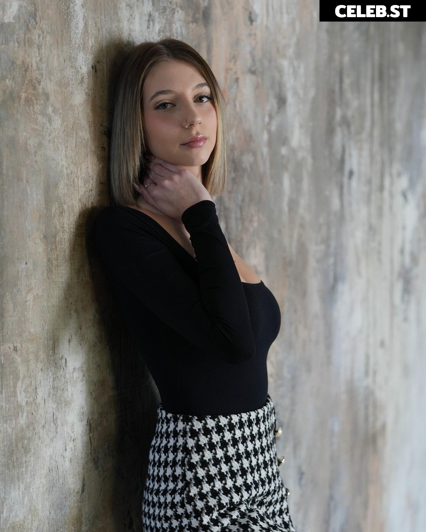 Emily Buoso - Labuoso Image 11448797