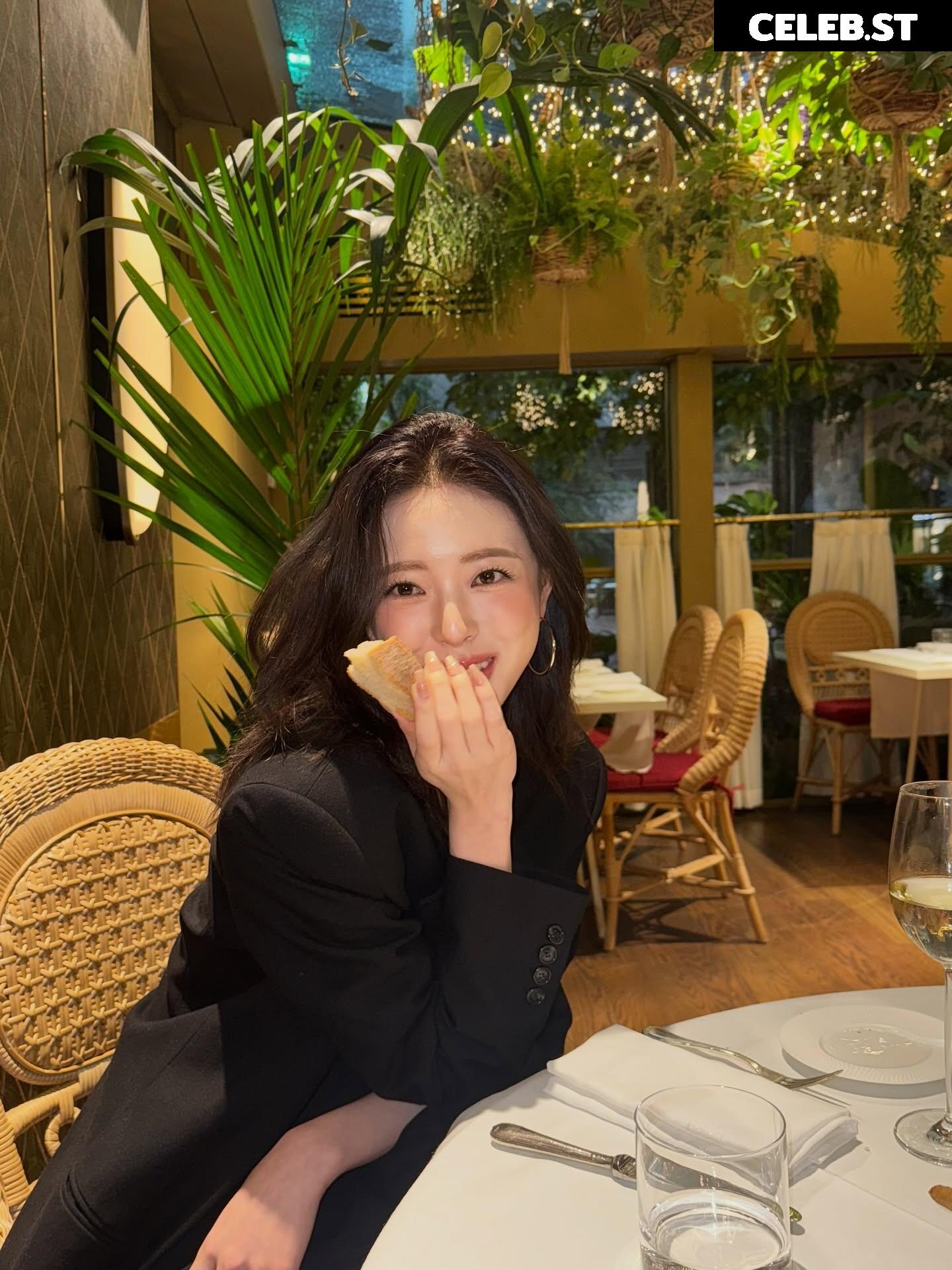 Yuna - ITZY (유나, Shin Yu Na) Image 11444181